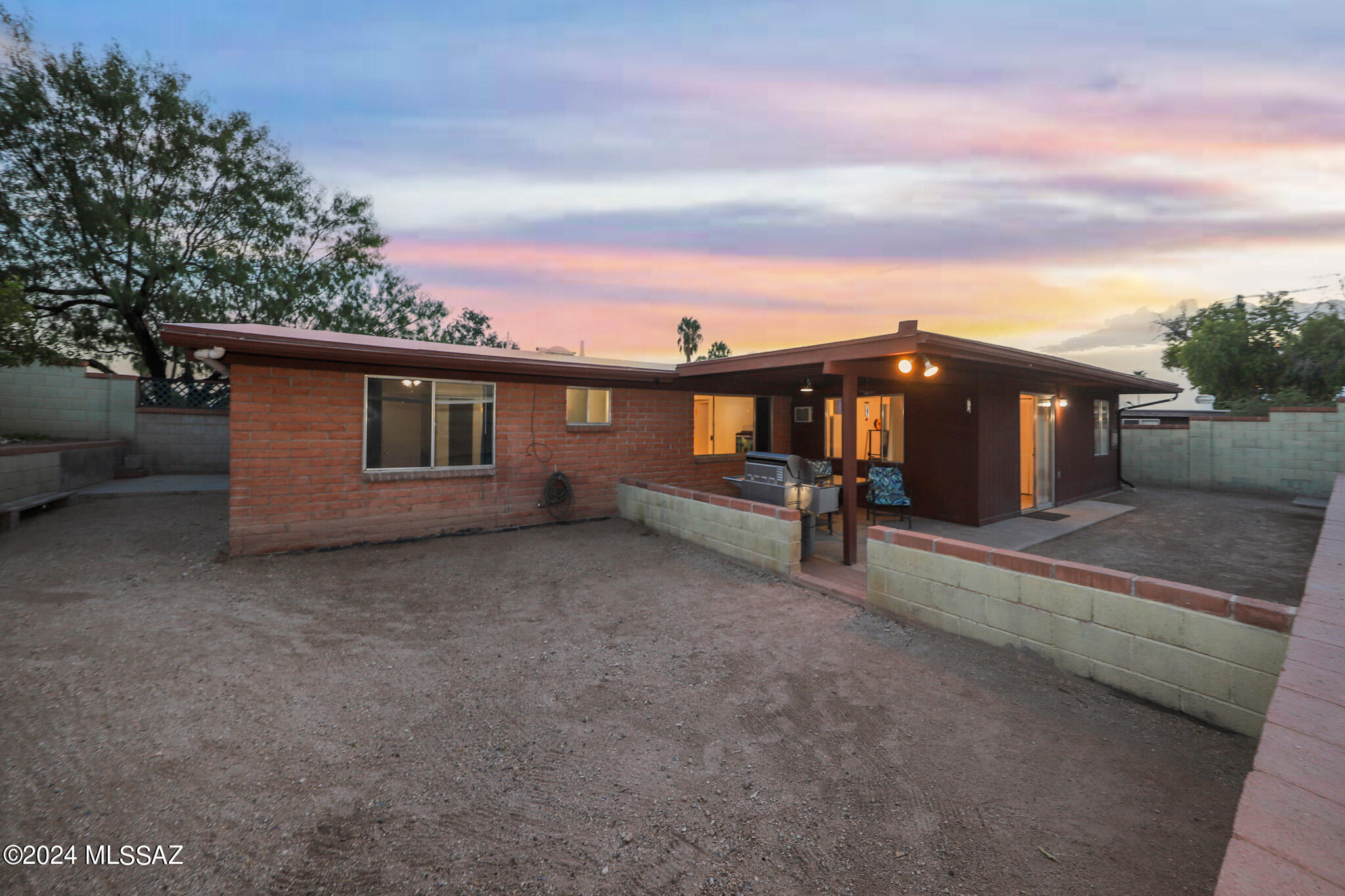 Mountain Shadows (66-167) - Residential