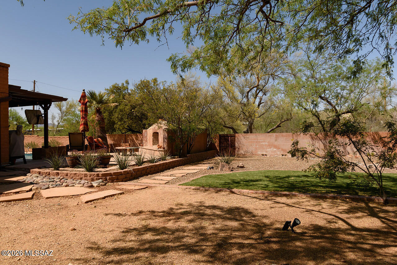Sunset Manor(1-92) - Residential