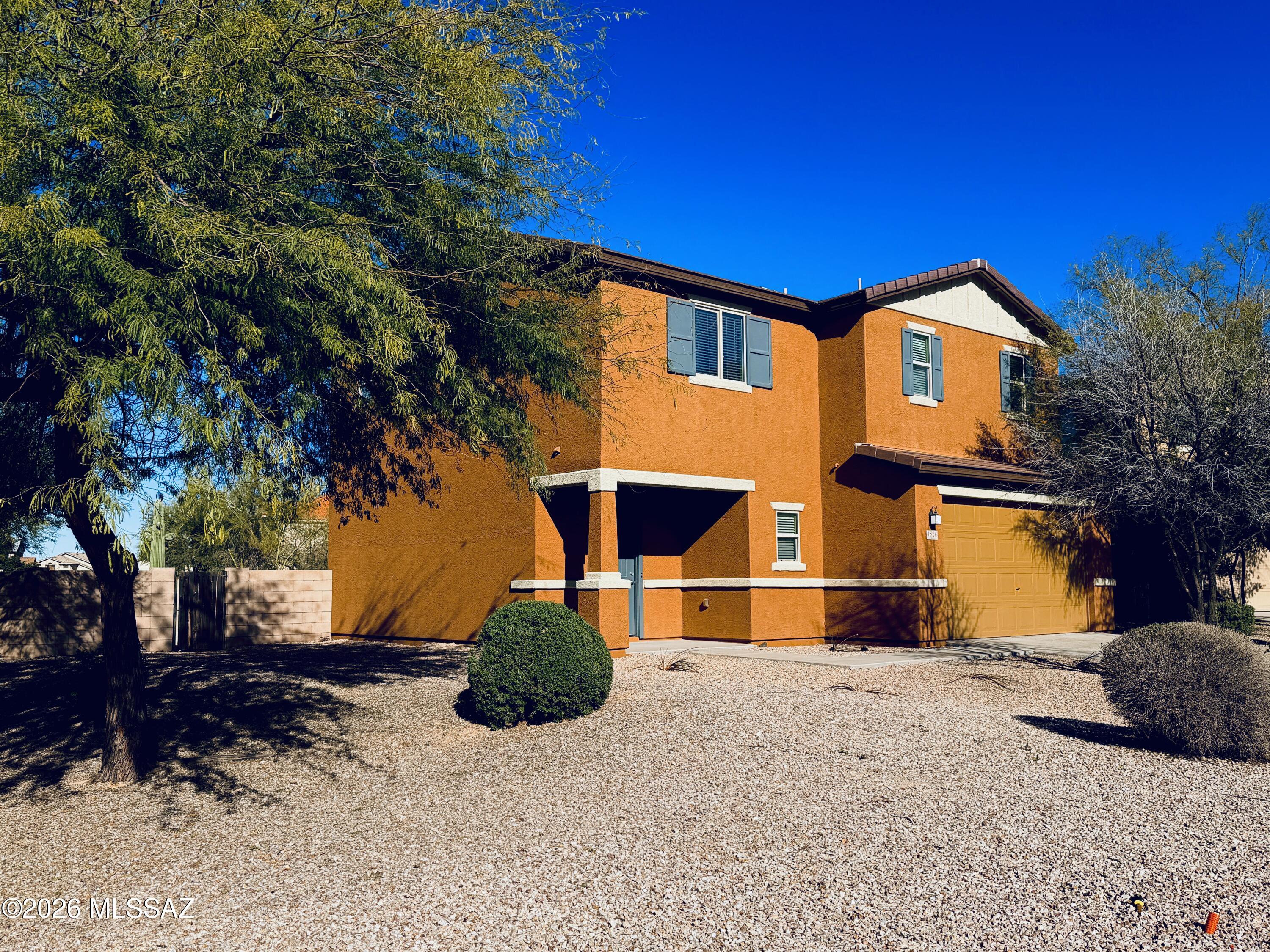 Countryside Manor (1-52) - Residential Lease