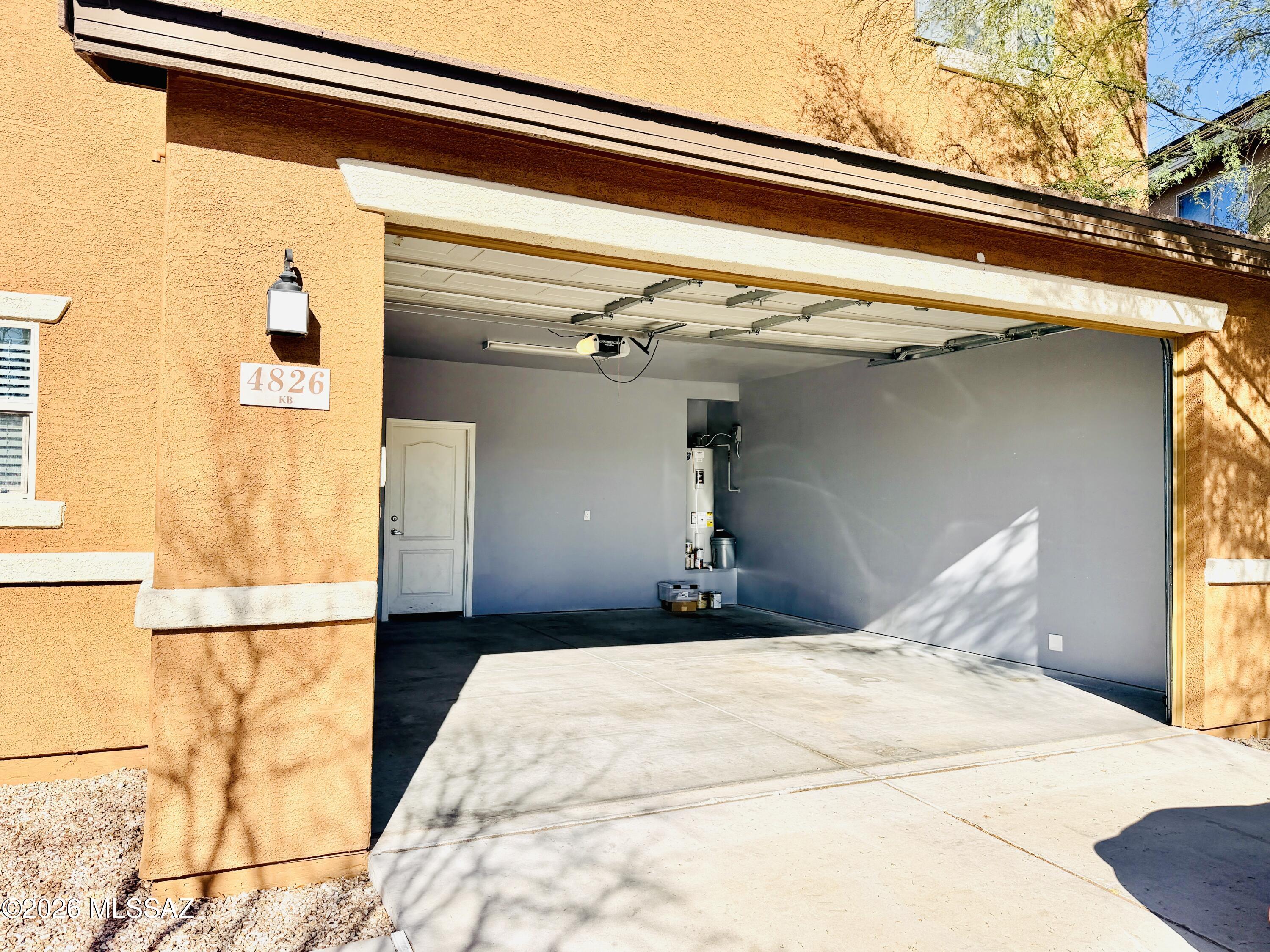 Countryside Manor (1-52) - Residential Lease
