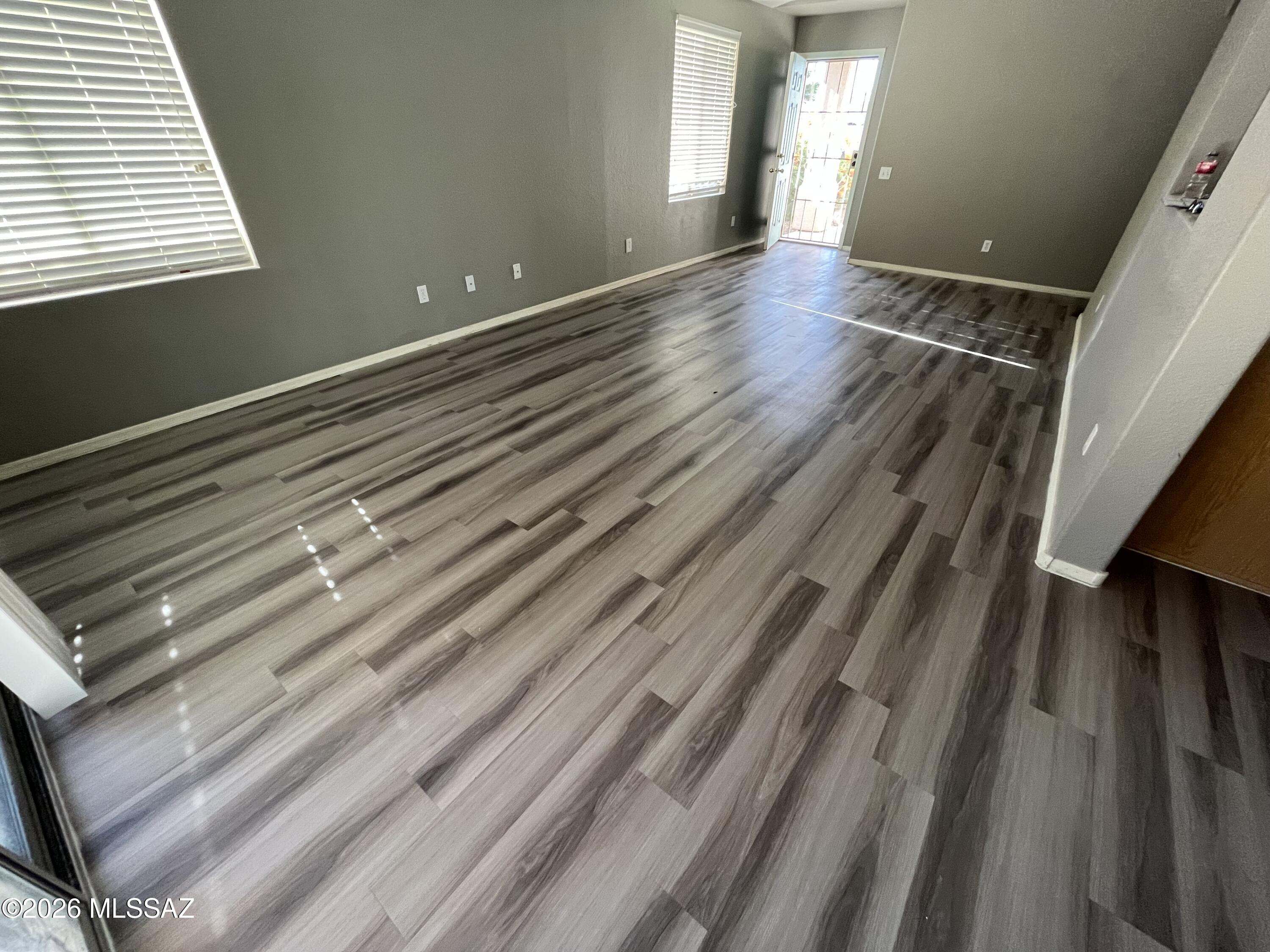 Arroyo Ridge (1 - 184) - Residential Lease