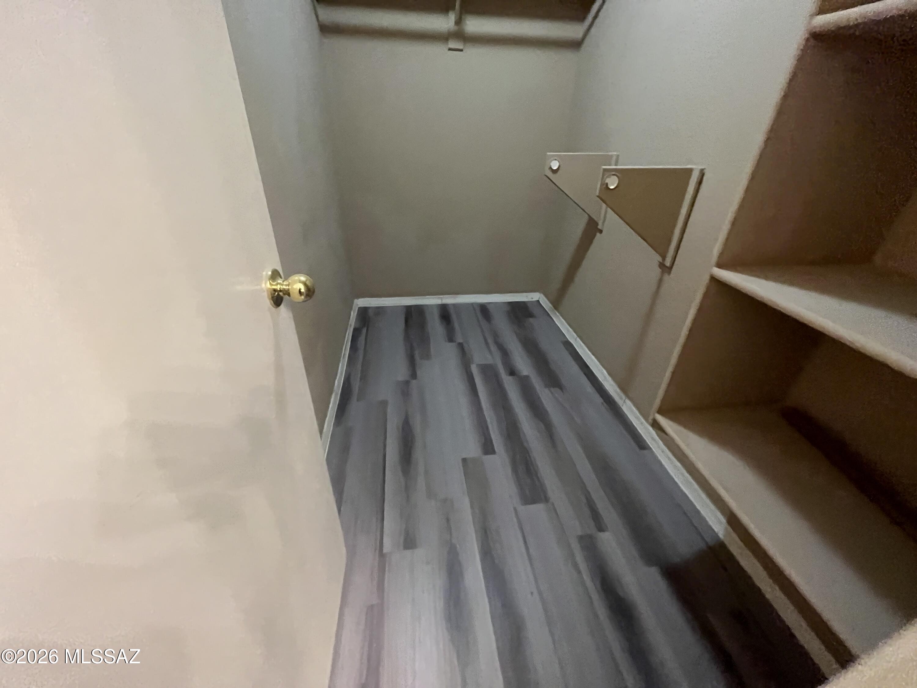 Arroyo Ridge (1 - 184) - Residential Lease
