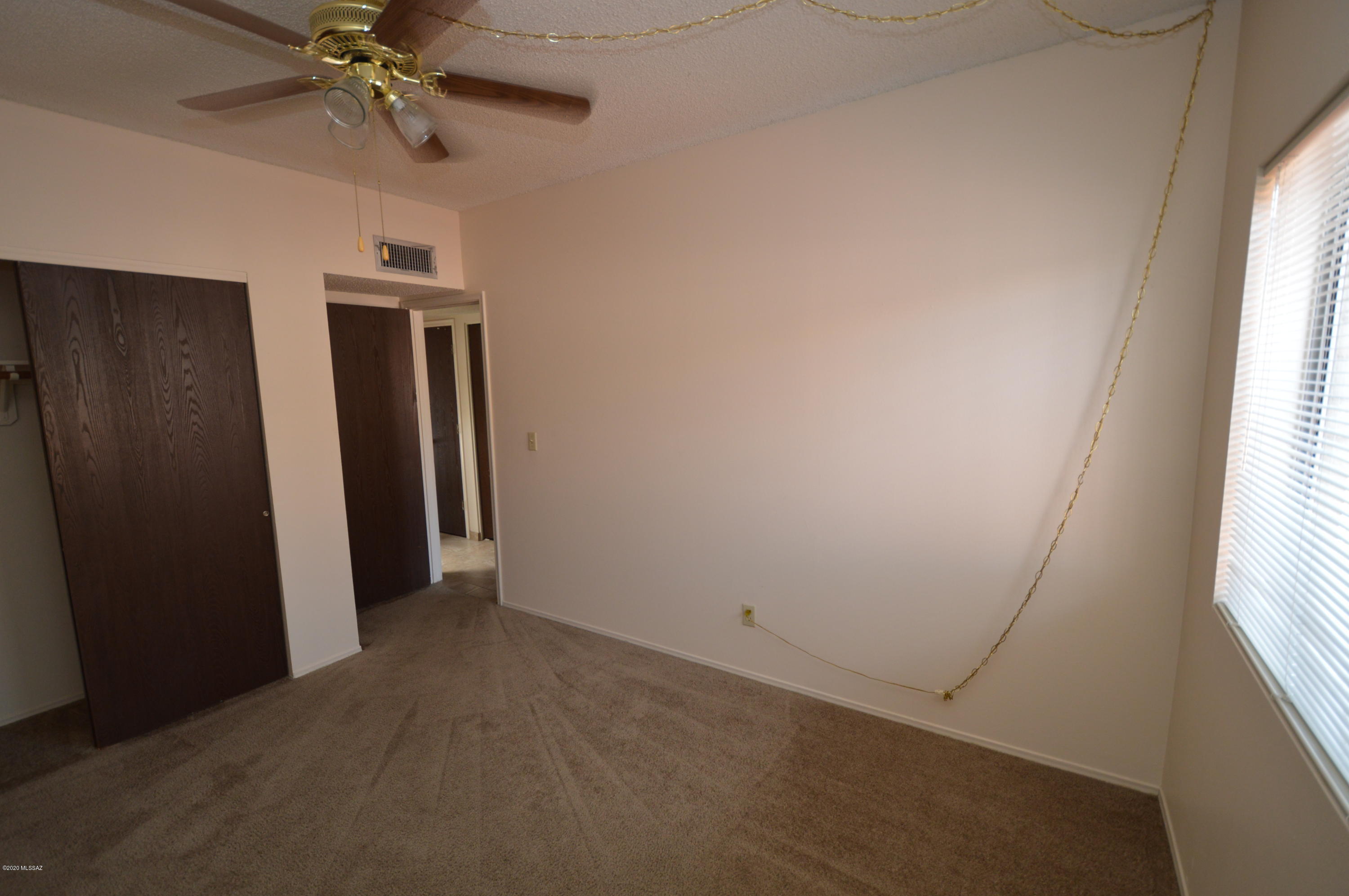 Pantano Park Townhouses - Residential Lease