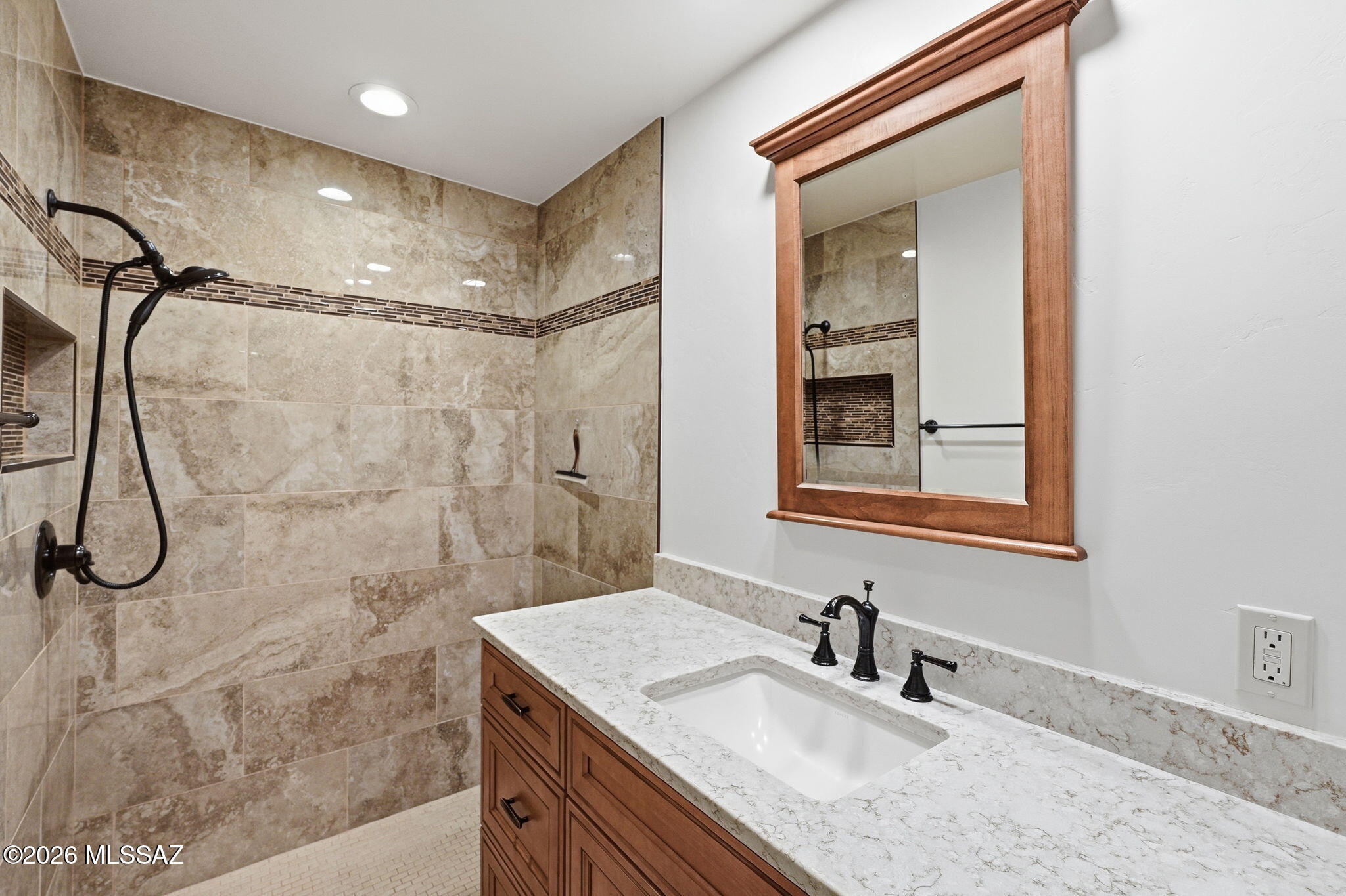 Sabino Vista NO. 5 (1-30) - Residential