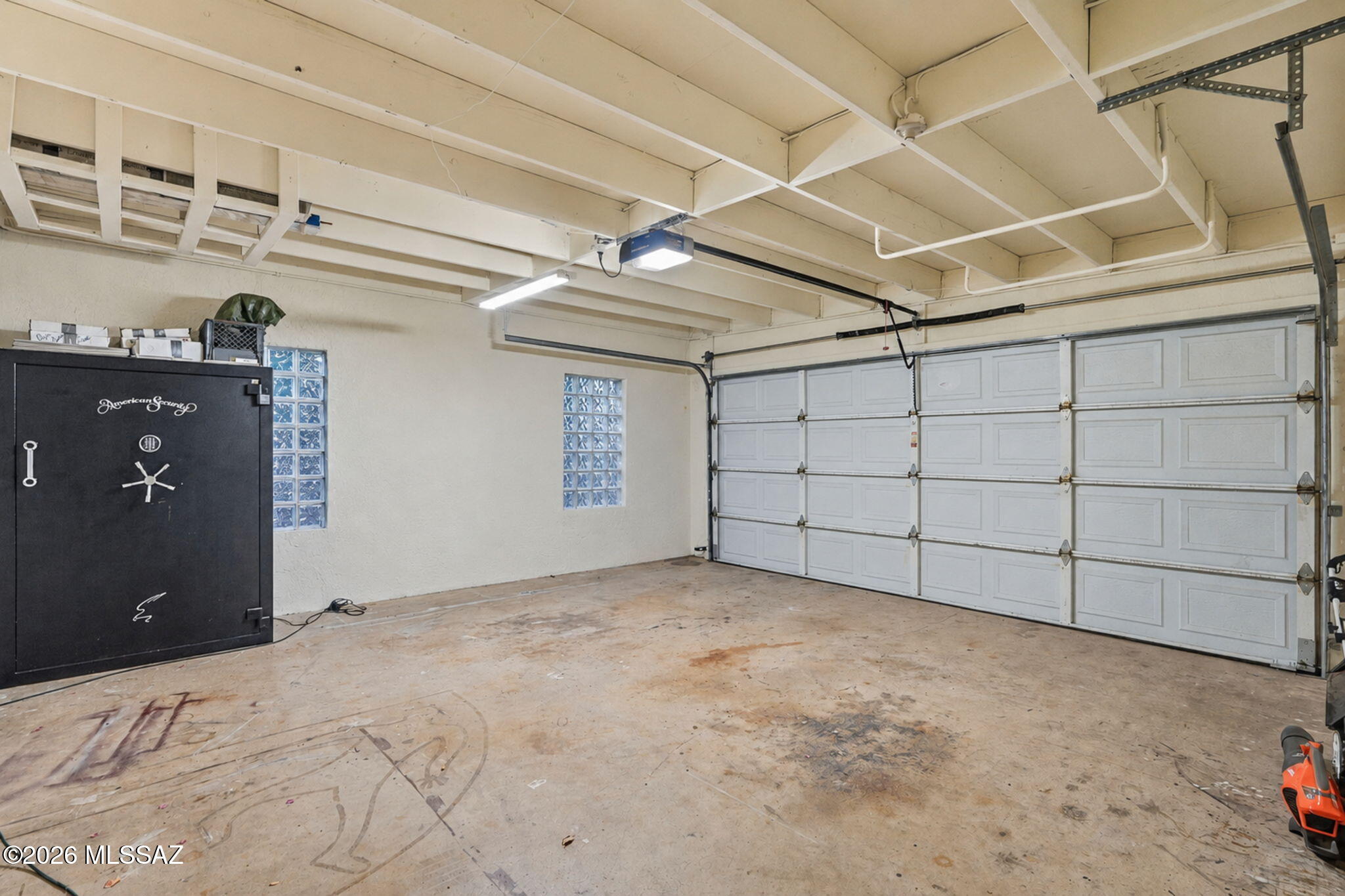 Sabino Vista NO. 5 (1-30) - Residential