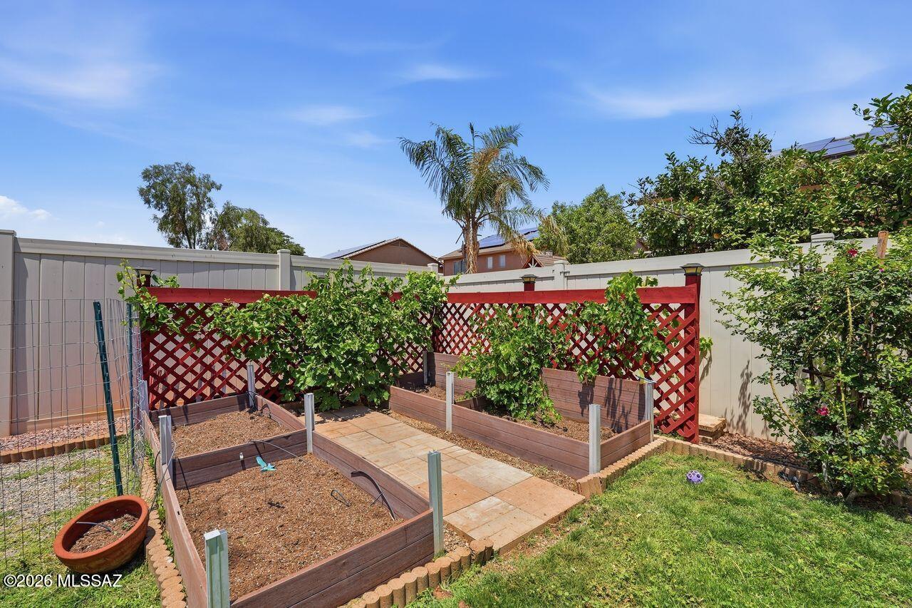 Red Rock Village 1 - Residential