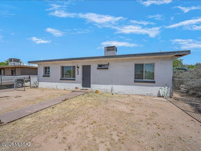 Country Club Park - Residential