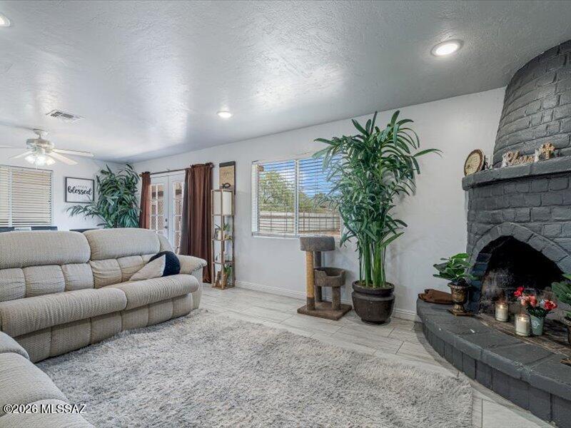 Country Club Park - Residential