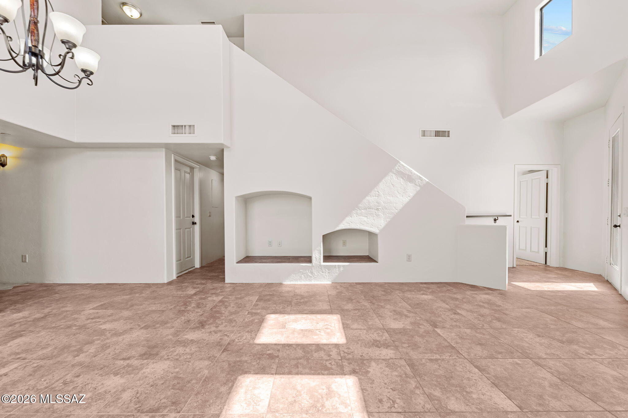 Crown Of Tucson Townhouses (1-96) - Residential