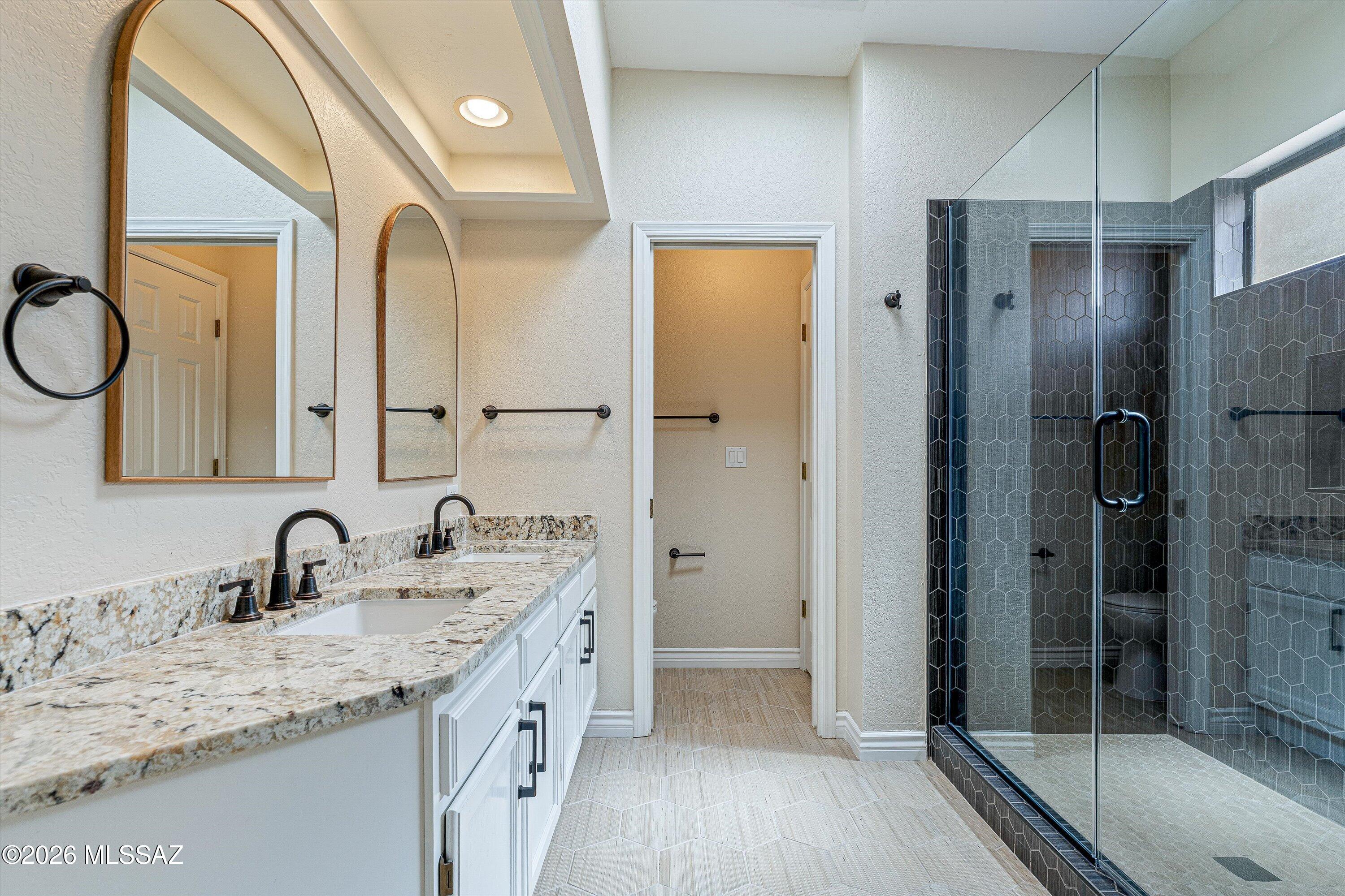 Valle (1-49) - Residential Lease