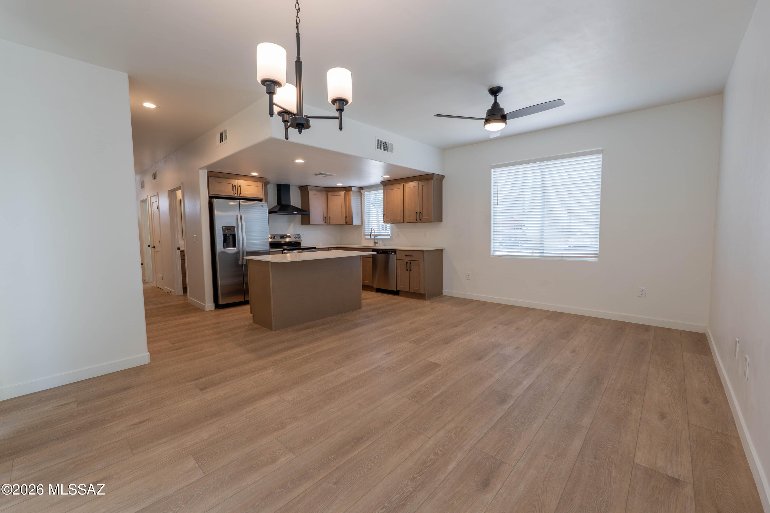 Catalina Heights Annex - Residential Lease
