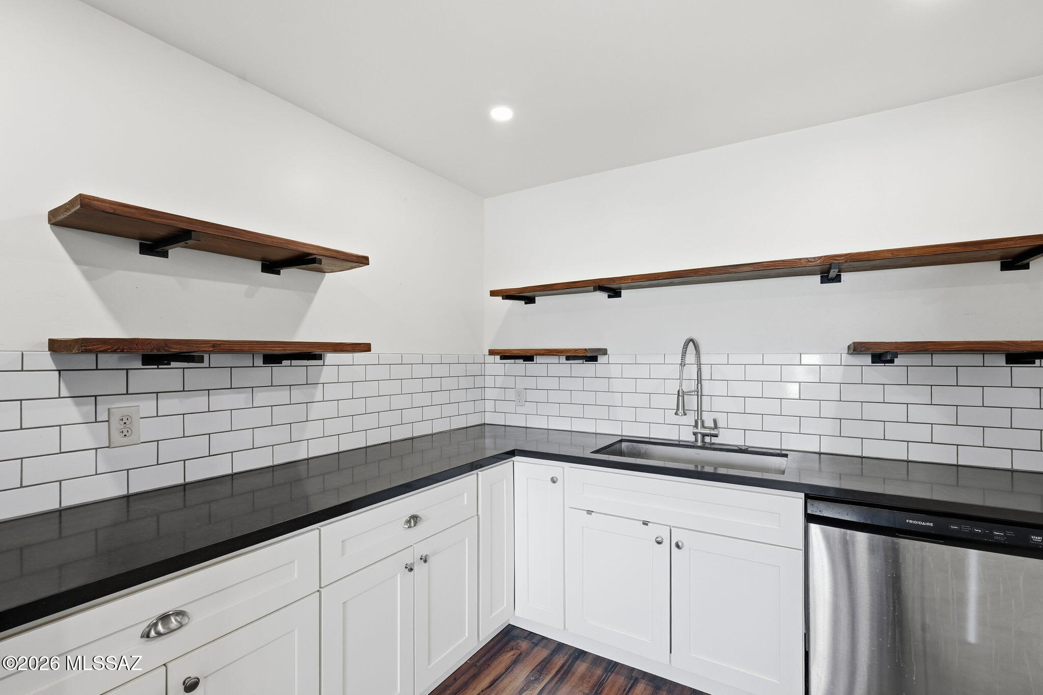 Blenman Annex - Residential