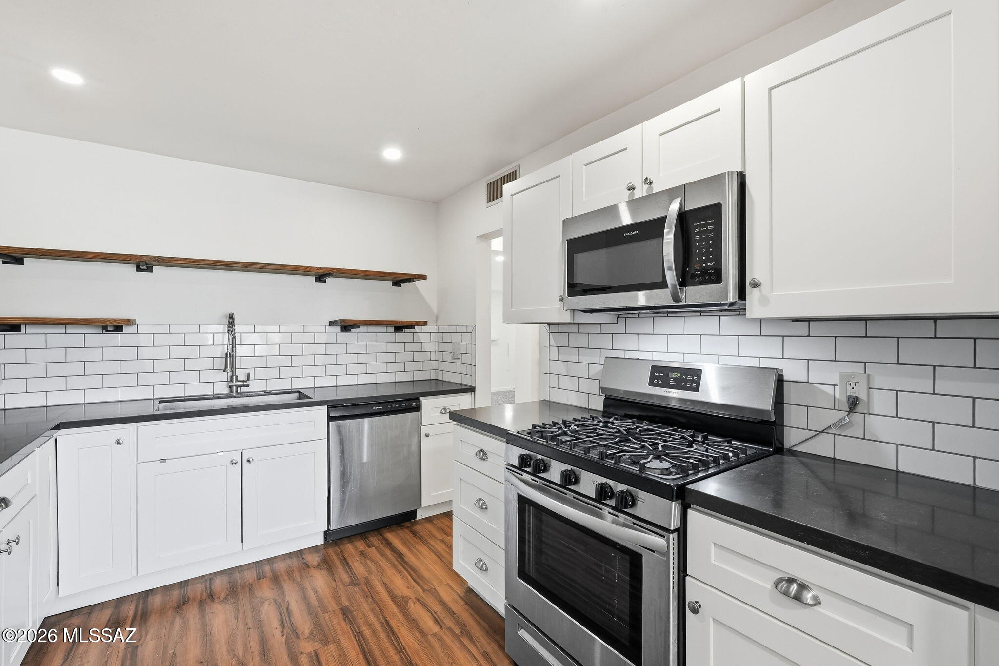 Blenman Annex - Residential