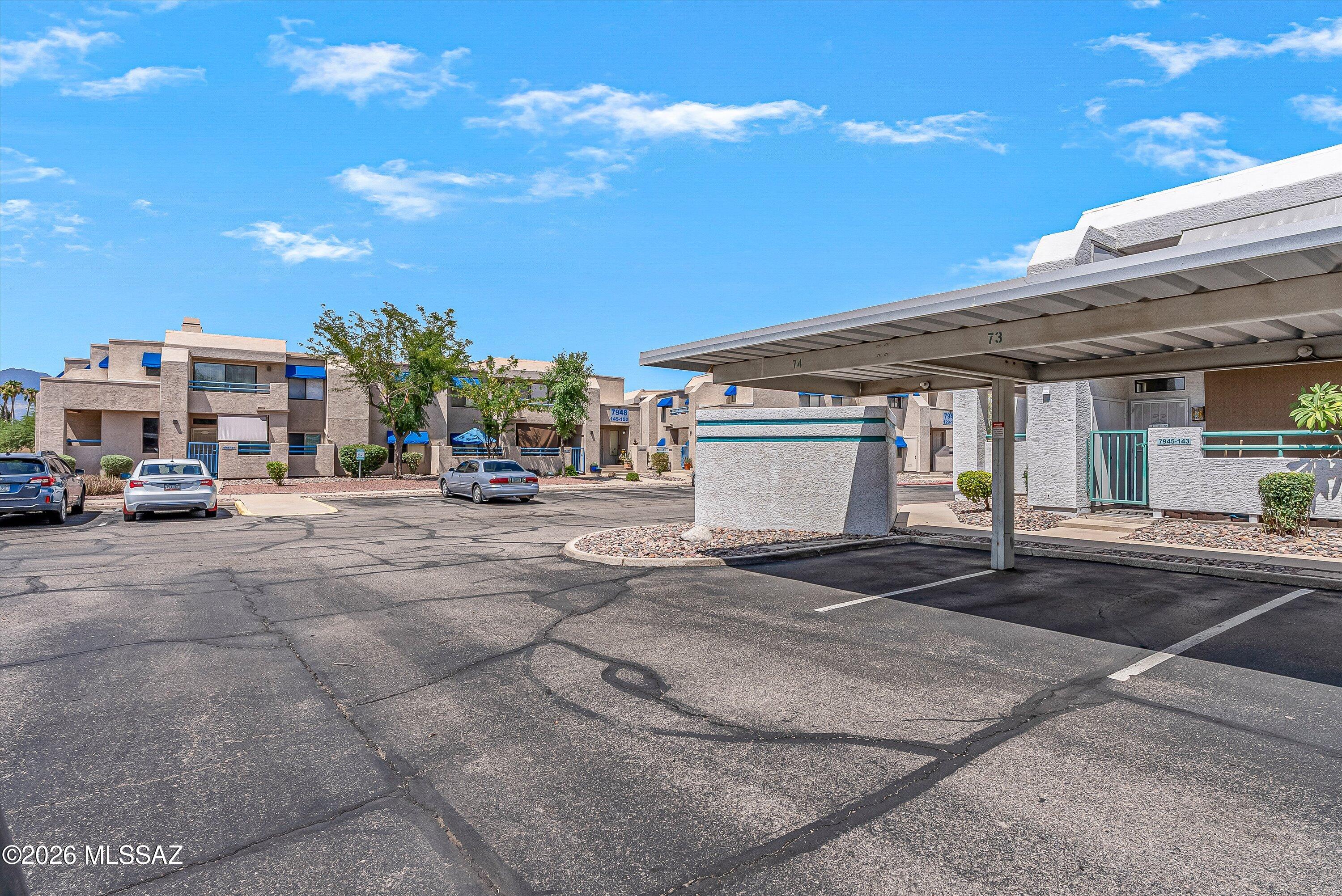 Summertree Condominiums (1-224) - Residential