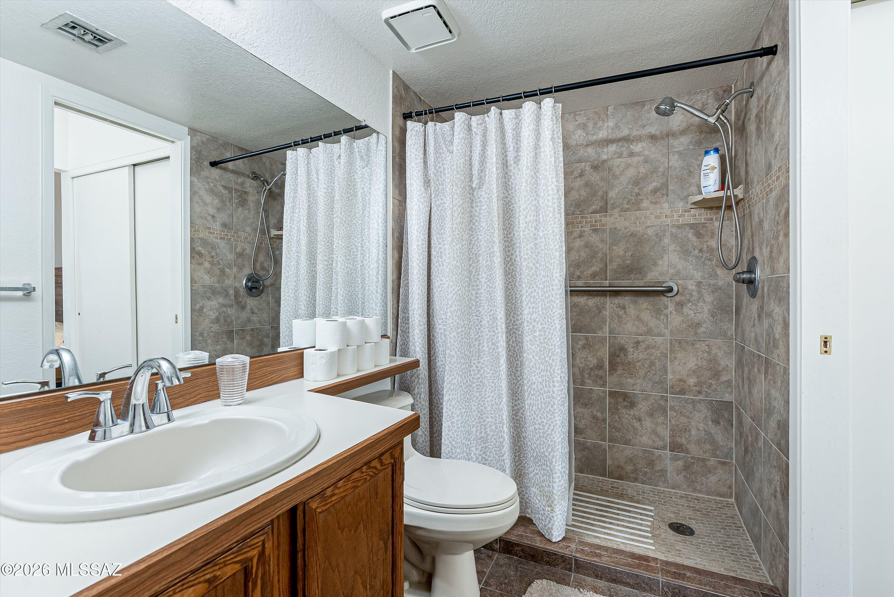 Summertree Condominiums (1-224) - Residential