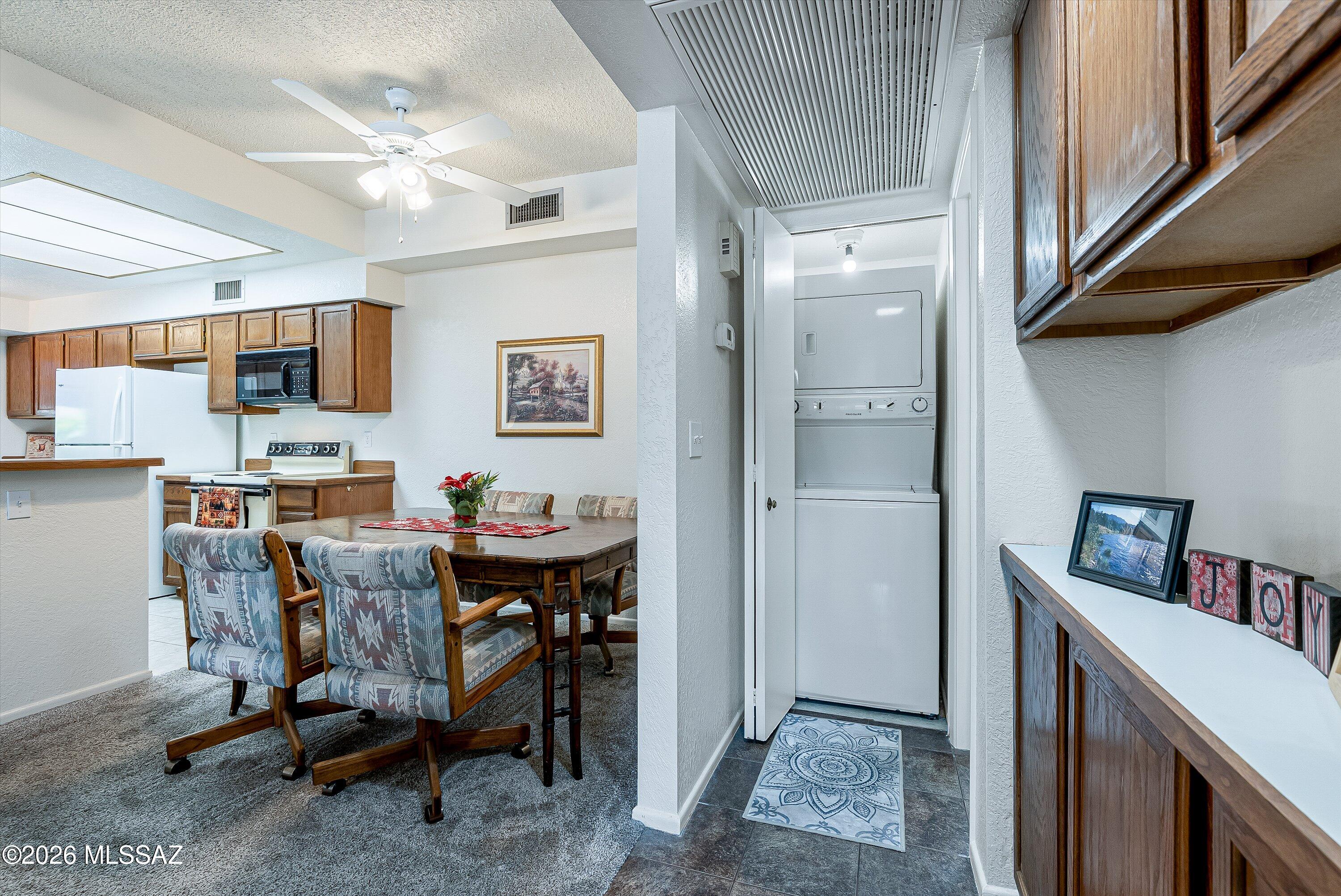 Summertree Condominiums (1-224) - Residential