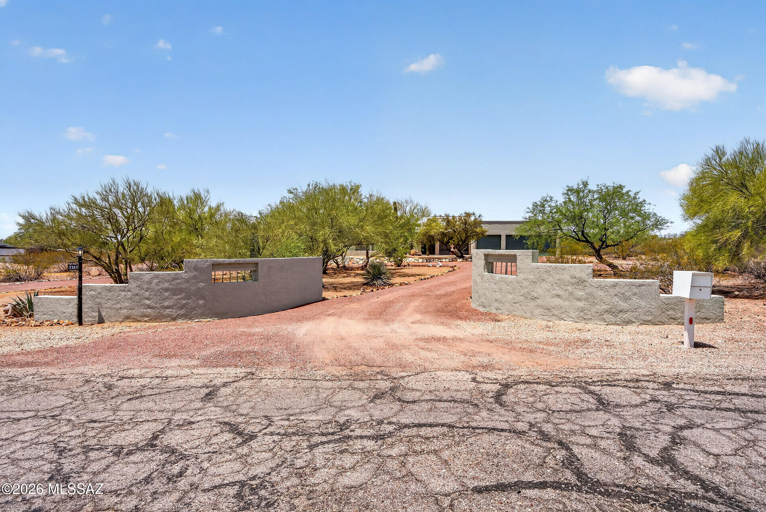 Millstone Manor East  (1-10) - Residential
