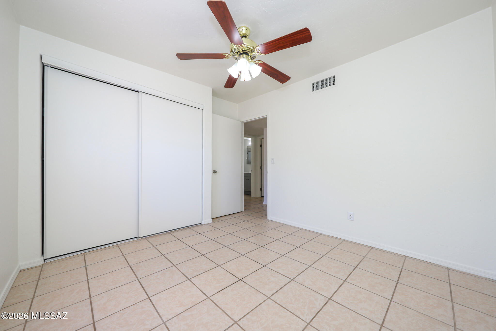 Hearthstone Hills NO. 5 (1-213) - Residential Lease