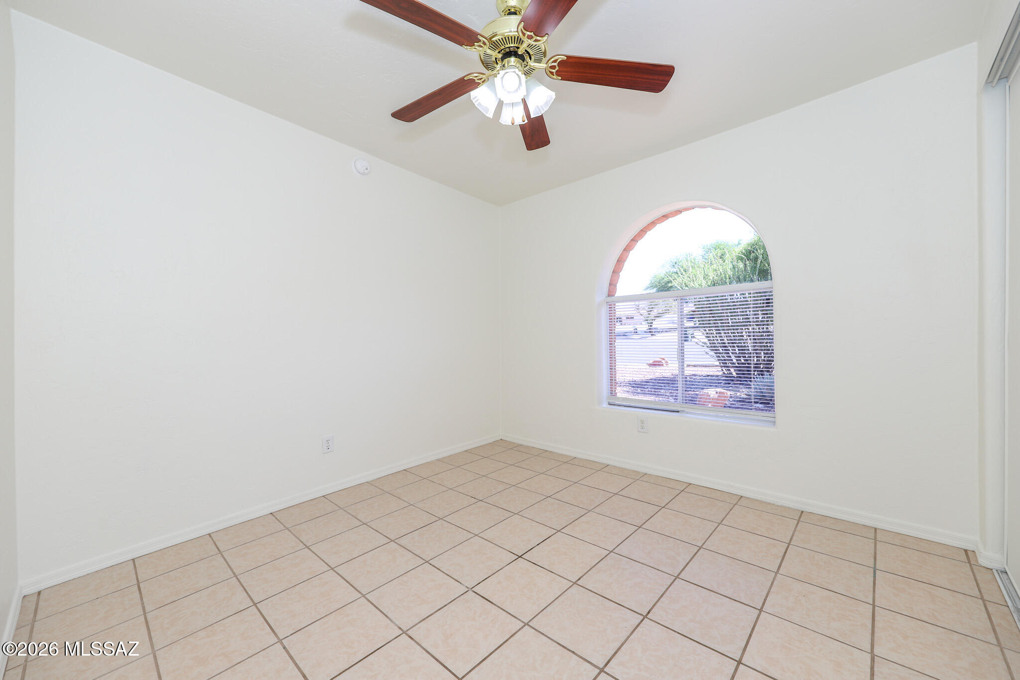 Hearthstone Hills NO. 5 (1-213) - Residential Lease