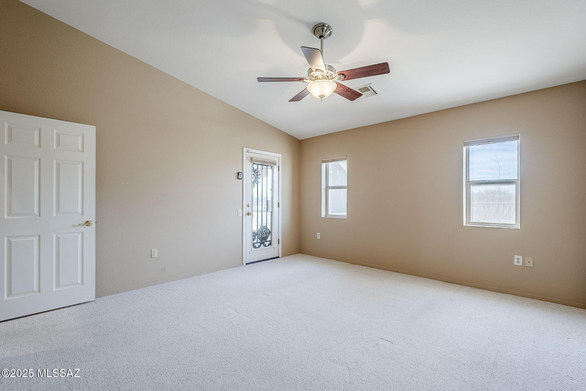 San Ignacio Vistas (1-223) - Residential