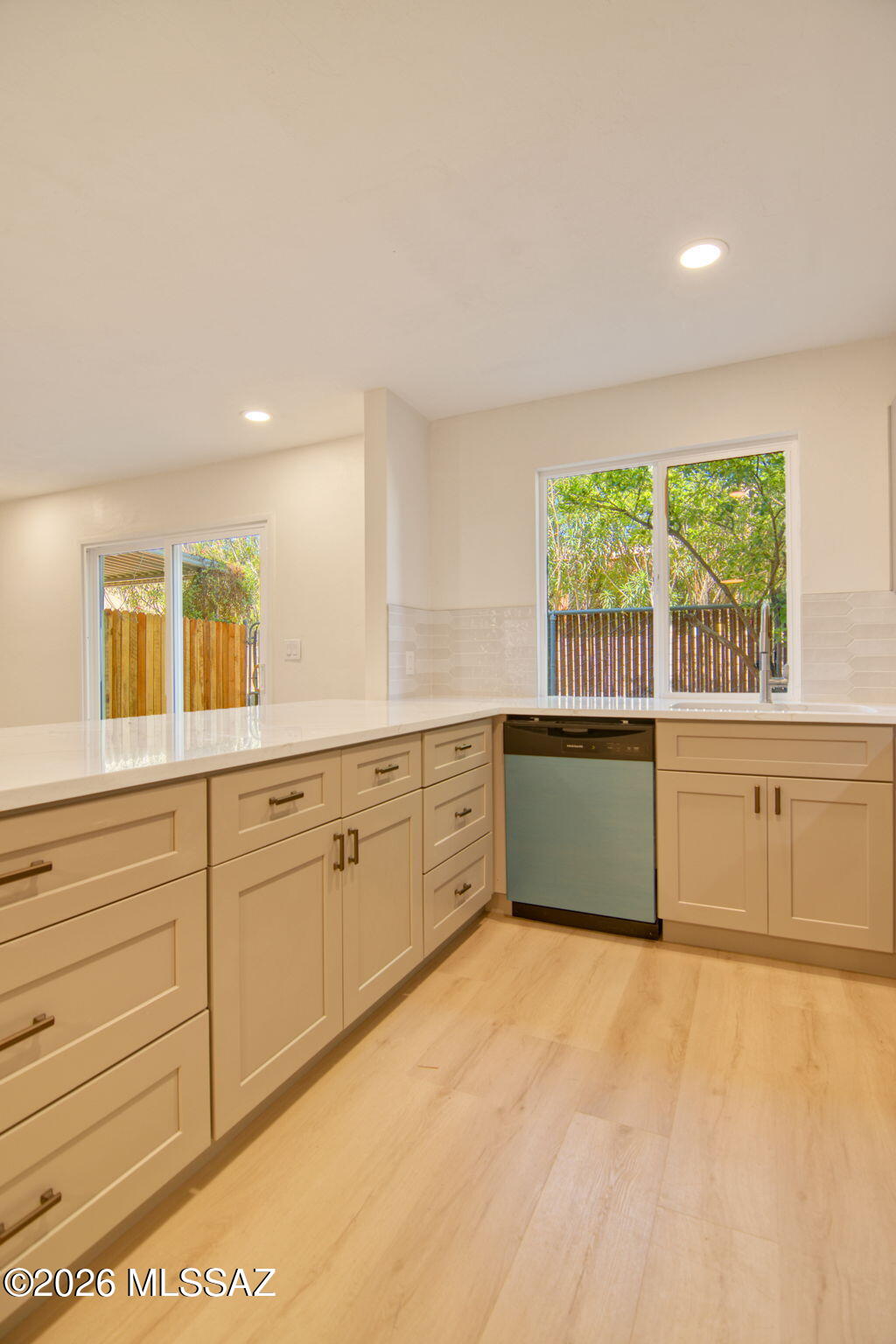 Valle Cereza (1-59) - Residential