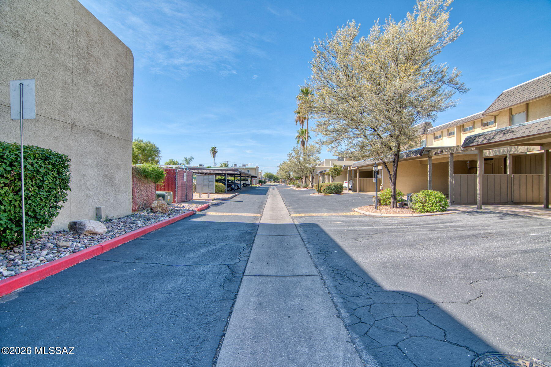Valle Cereza (1-59) - Residential