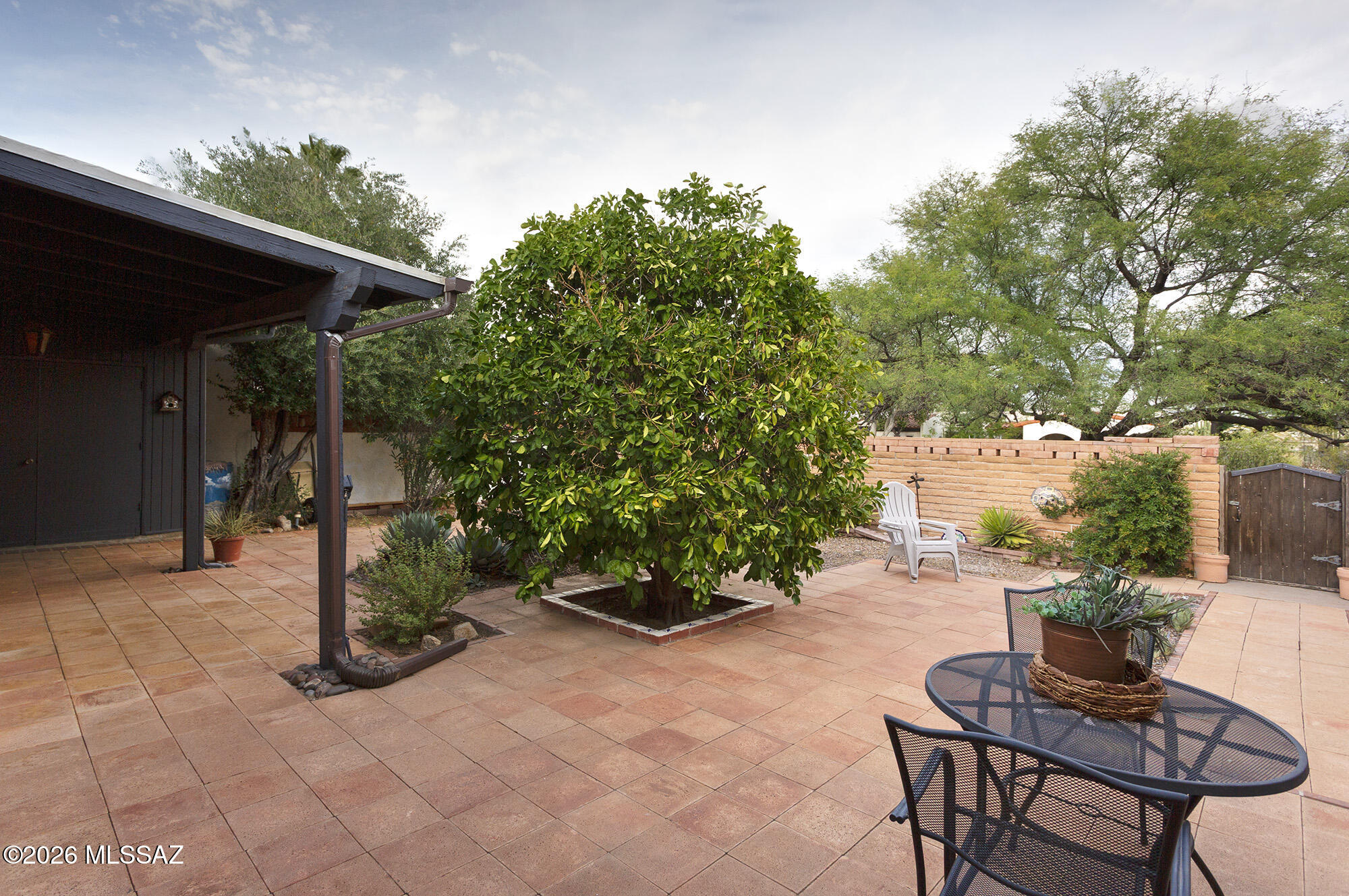 Green Valley Townhouses 4 - Residential