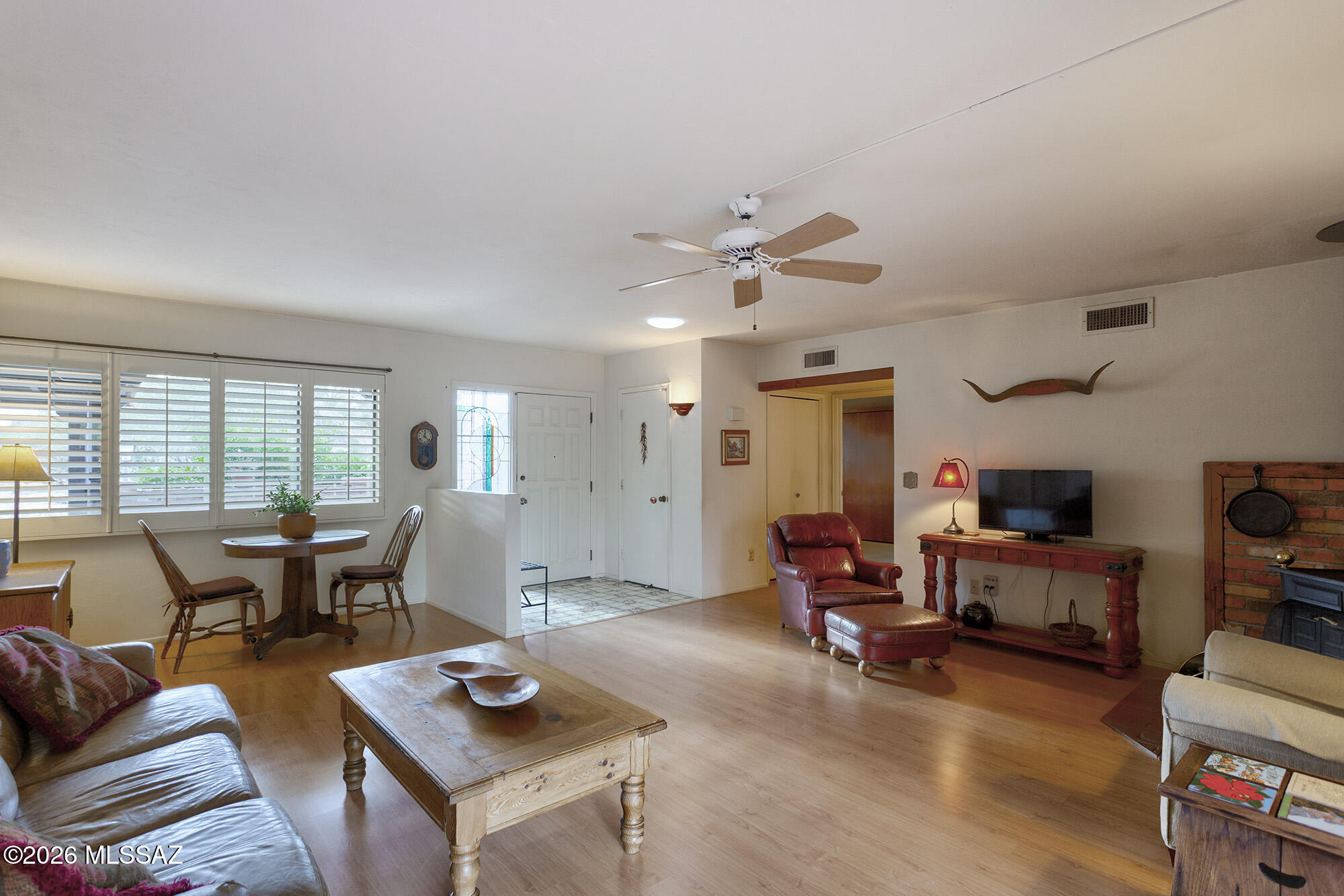 Green Valley Townhouses 4 - Residential
