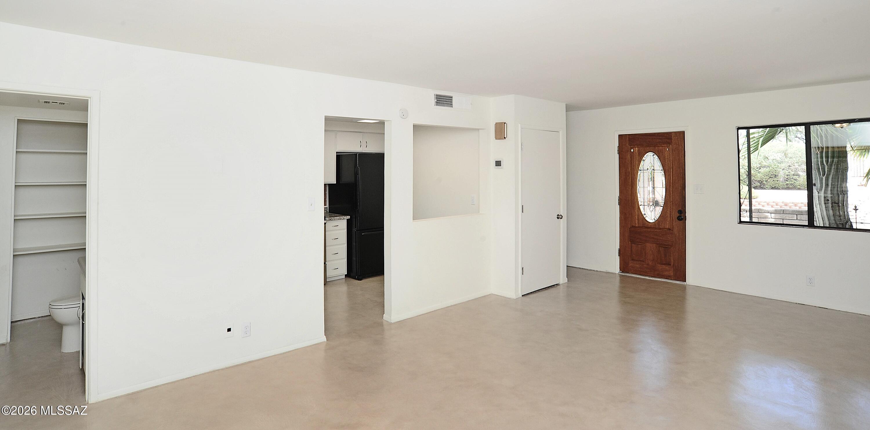 Rolling Hills Towne House - Residential