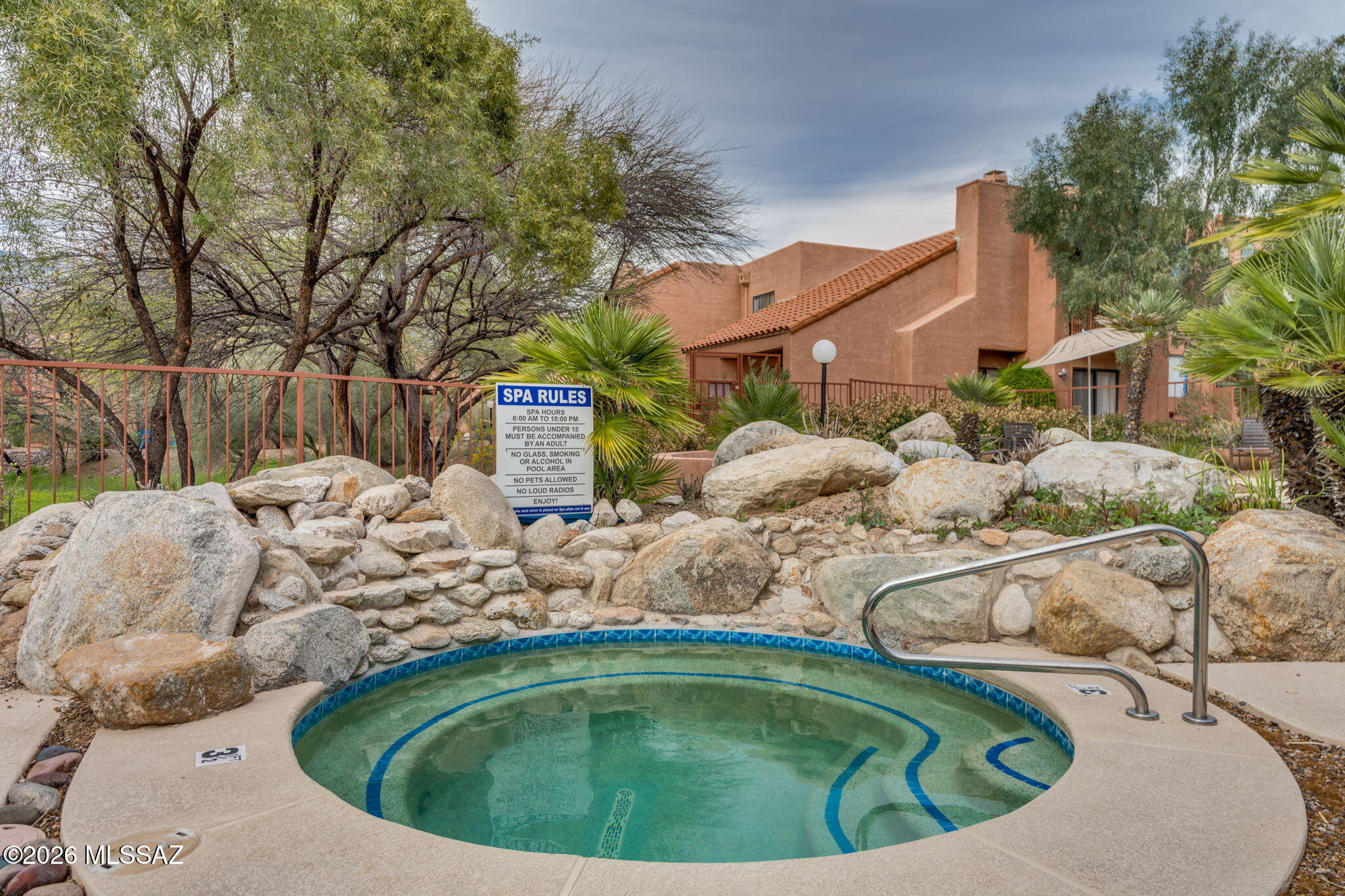 Ventana Vista Condominiums - Residential