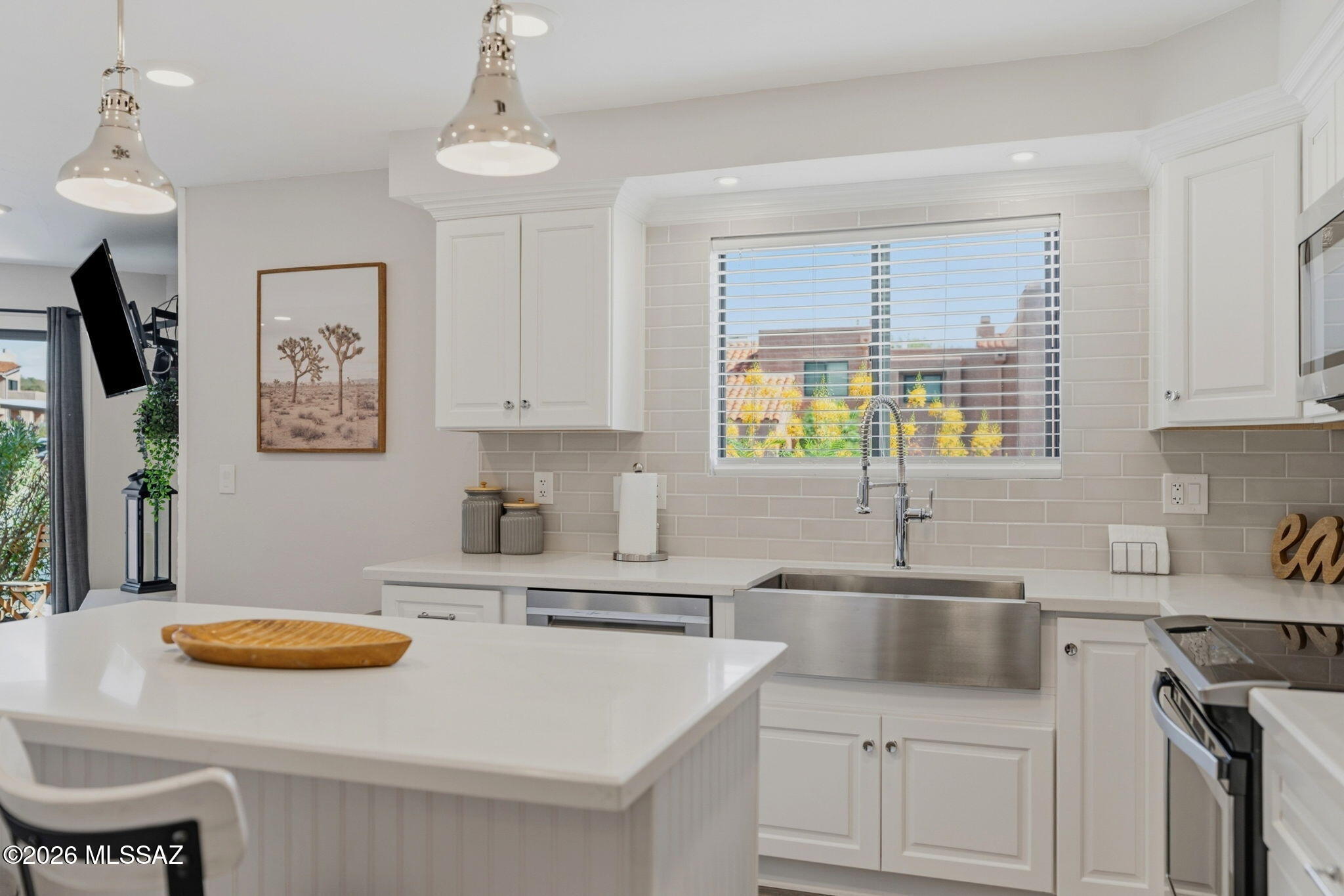Ventana Vista Condominiums - Residential