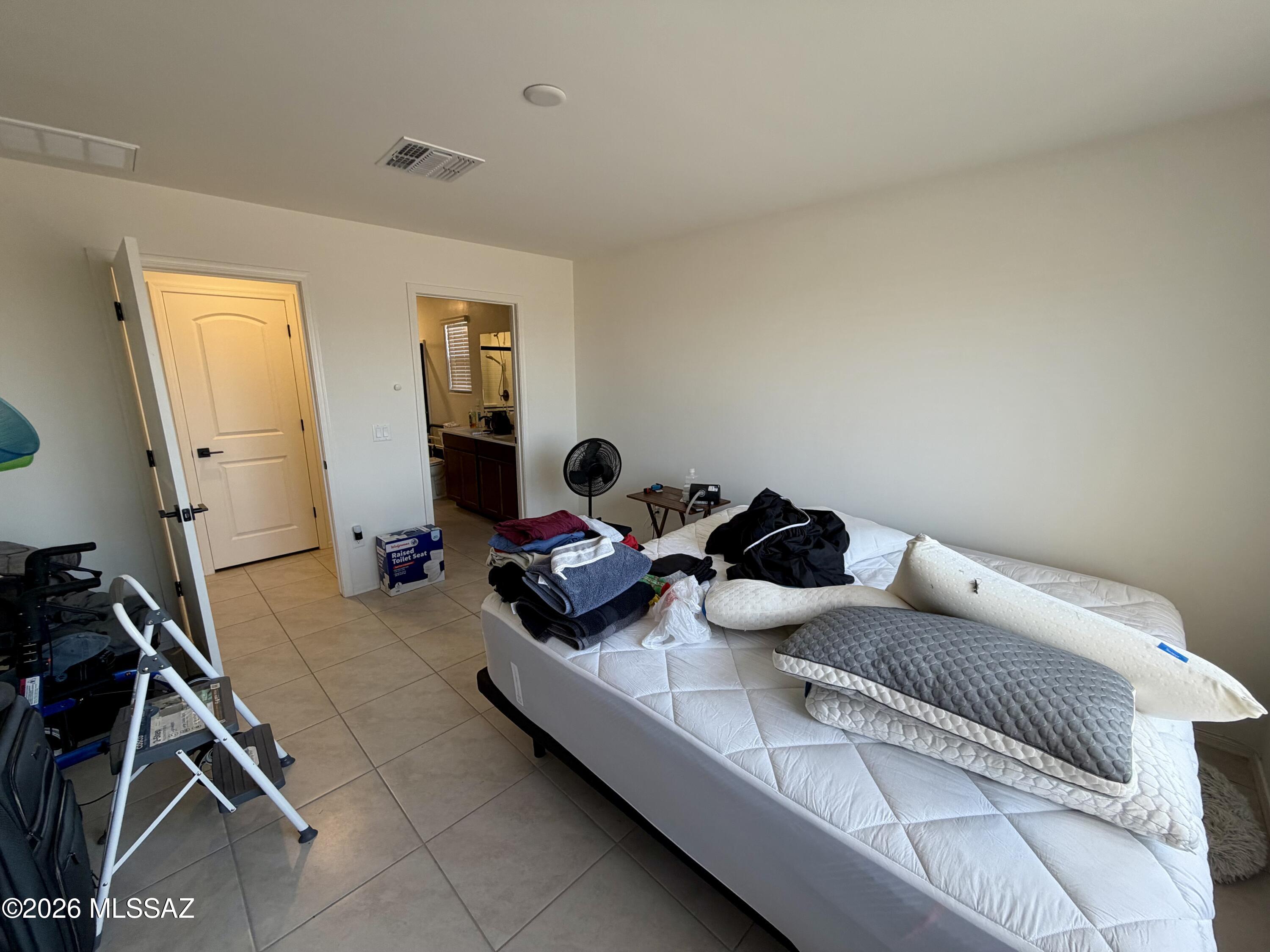 Founders Ridge - Residential
