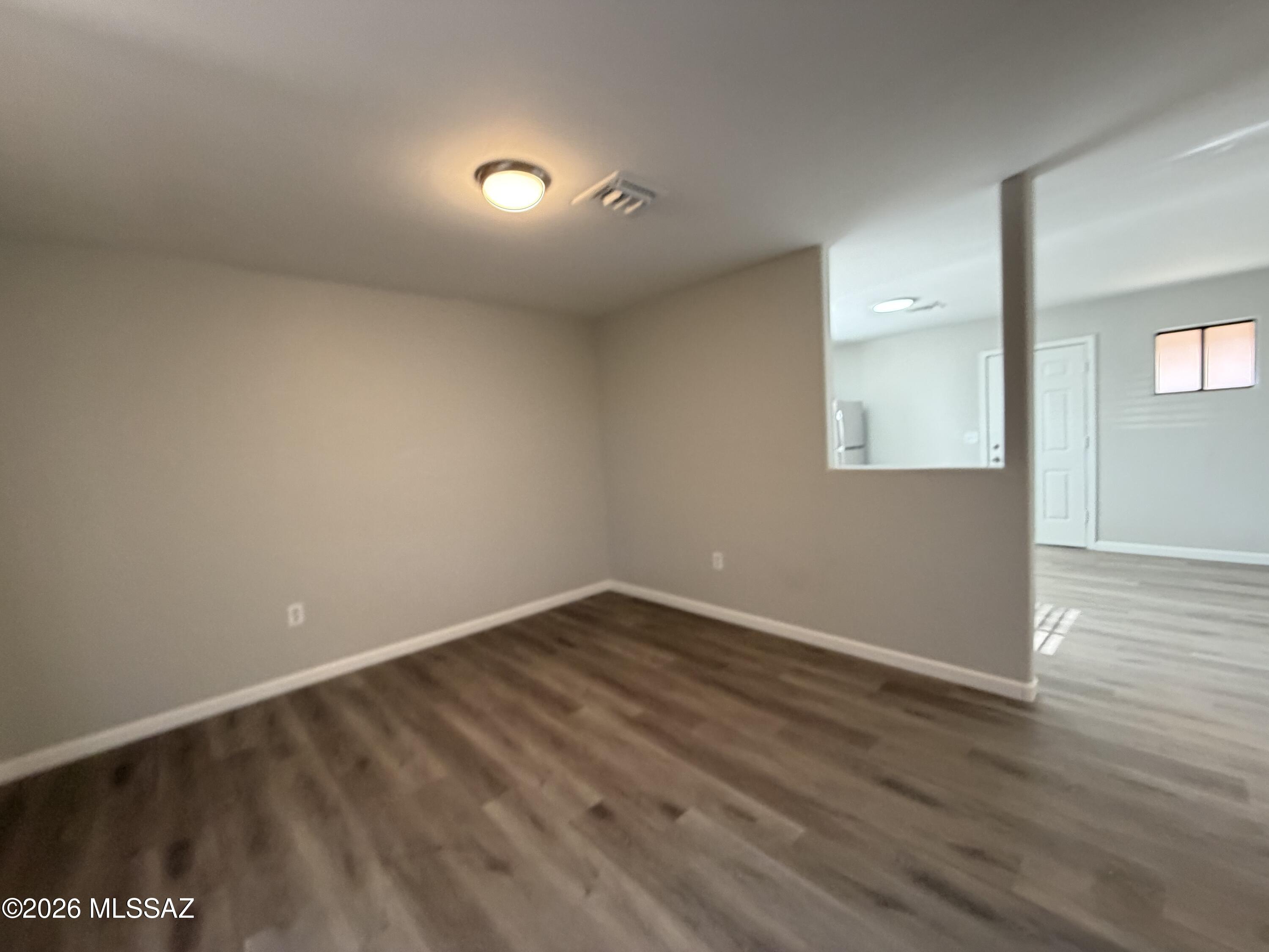 El Rio Park - Residential Lease