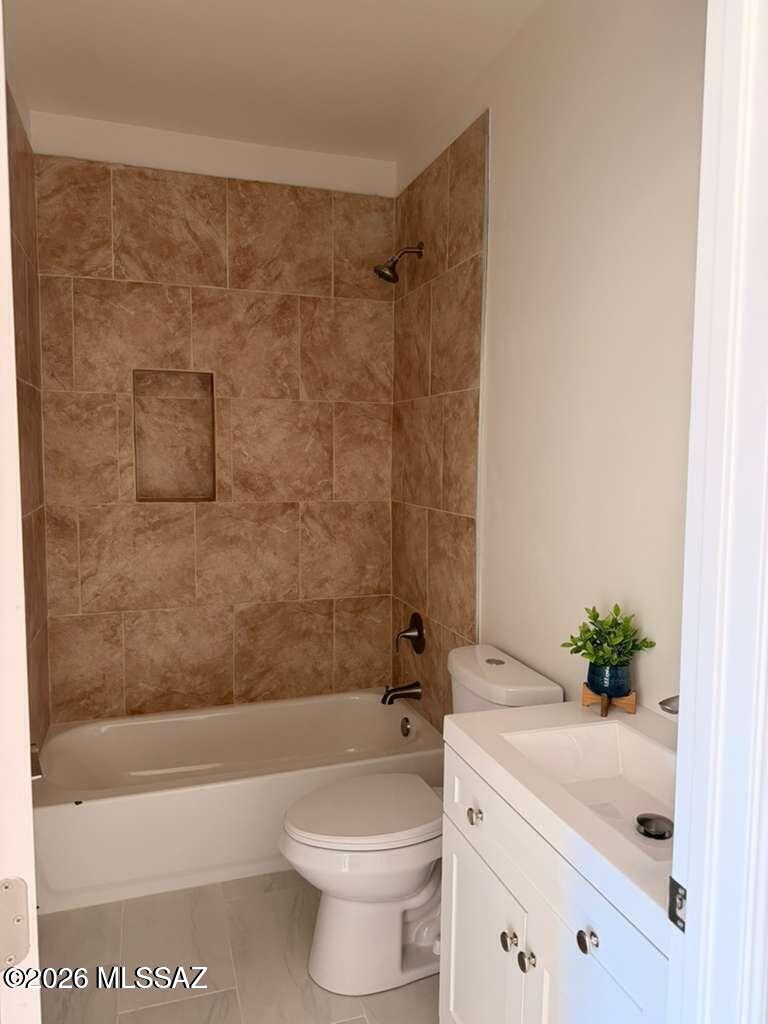 Rio Rico Villas 11 - Residential