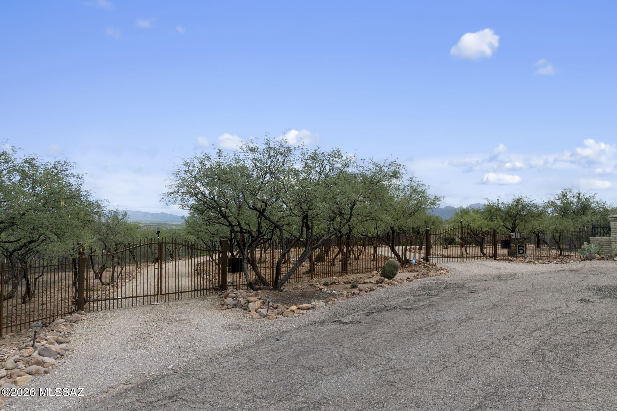 Palo Parado Estates - Residential