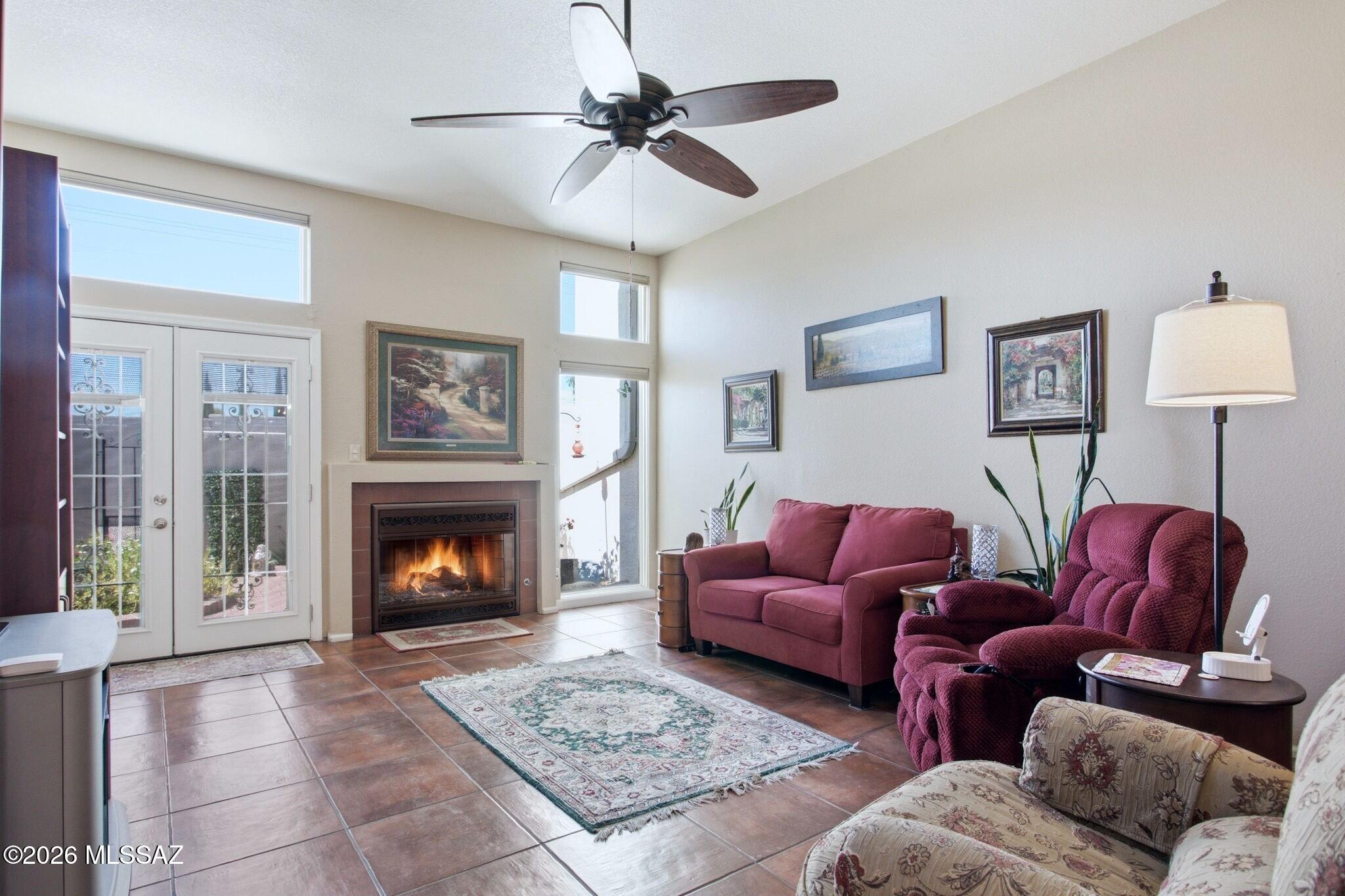 El Dorado Townhomes - Residential