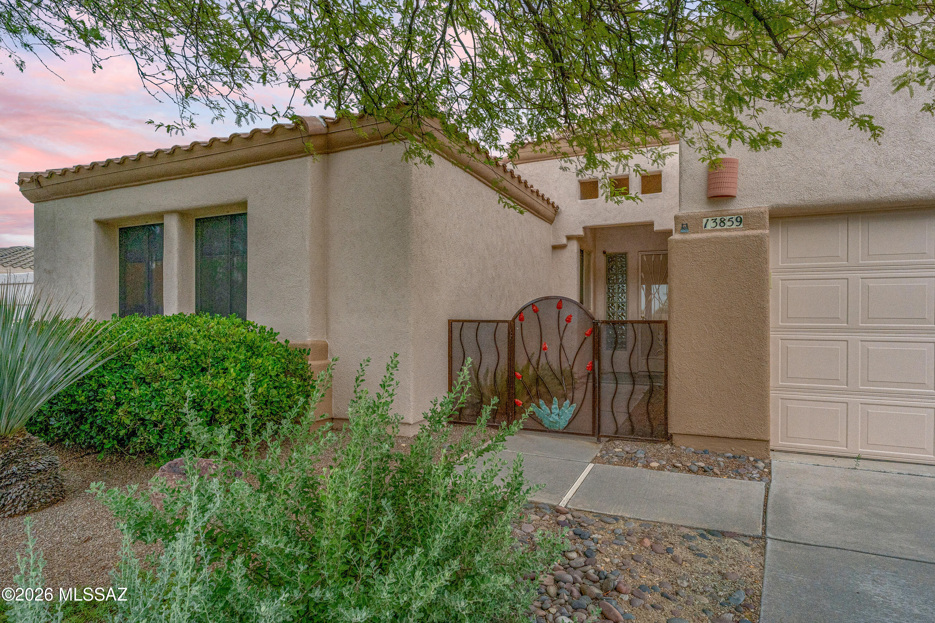 Spectacular and well maintained home on a cul de sac with EXCEPTIONAL mountain views! Three bedrooms PLUS a den and 2 bathrooms.
Everything you can think of, it has been completed. Roof: check. HVAC: Check. Water heater: check. Windows: check. Sliders: Not one, but 3 updated sliders!
Updated bathrooms and kitchen! Large yard with a sparkling pool and spa!  This home truly has it all. Come and see it today!