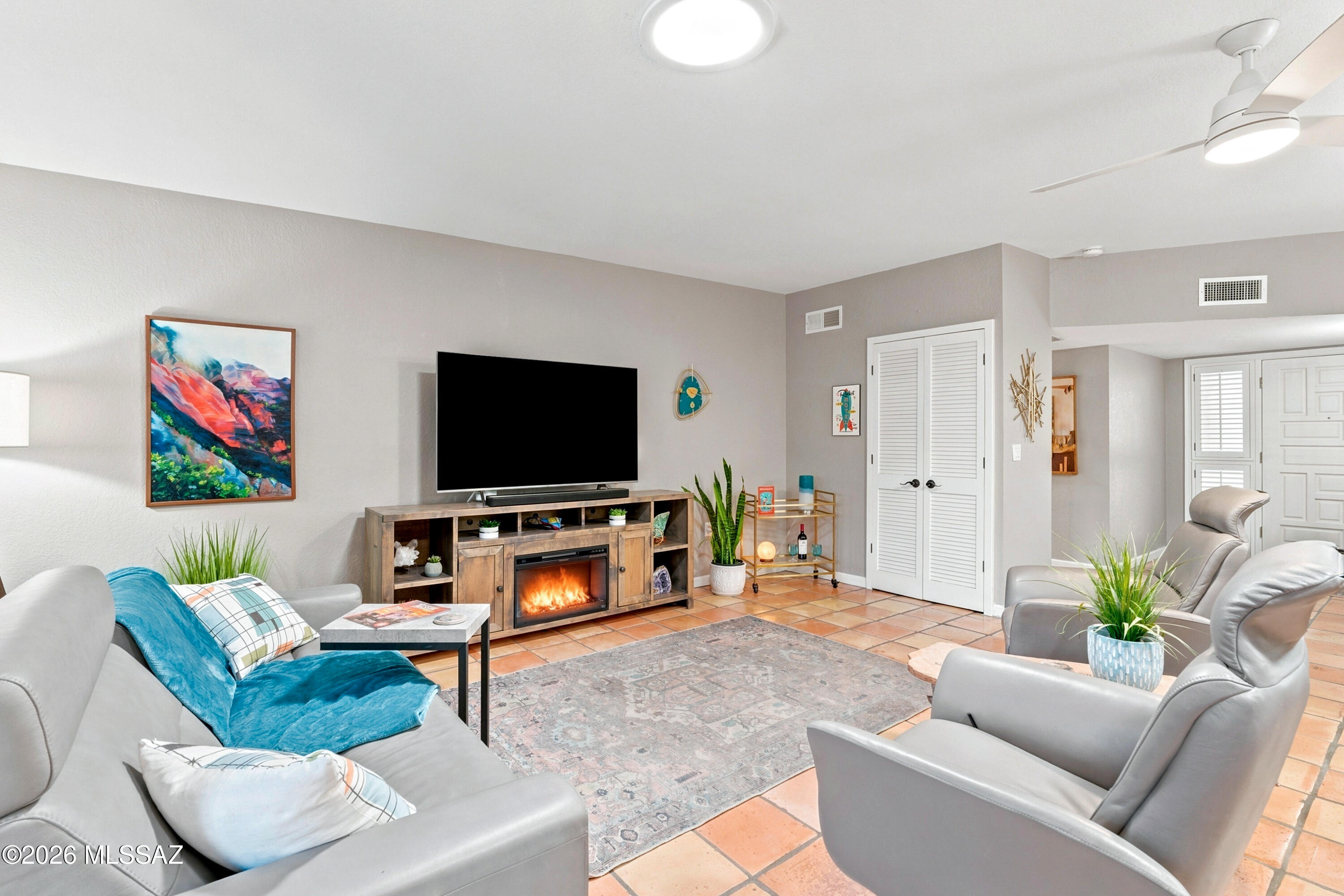 La Cholla Hills(314-353) - Residential