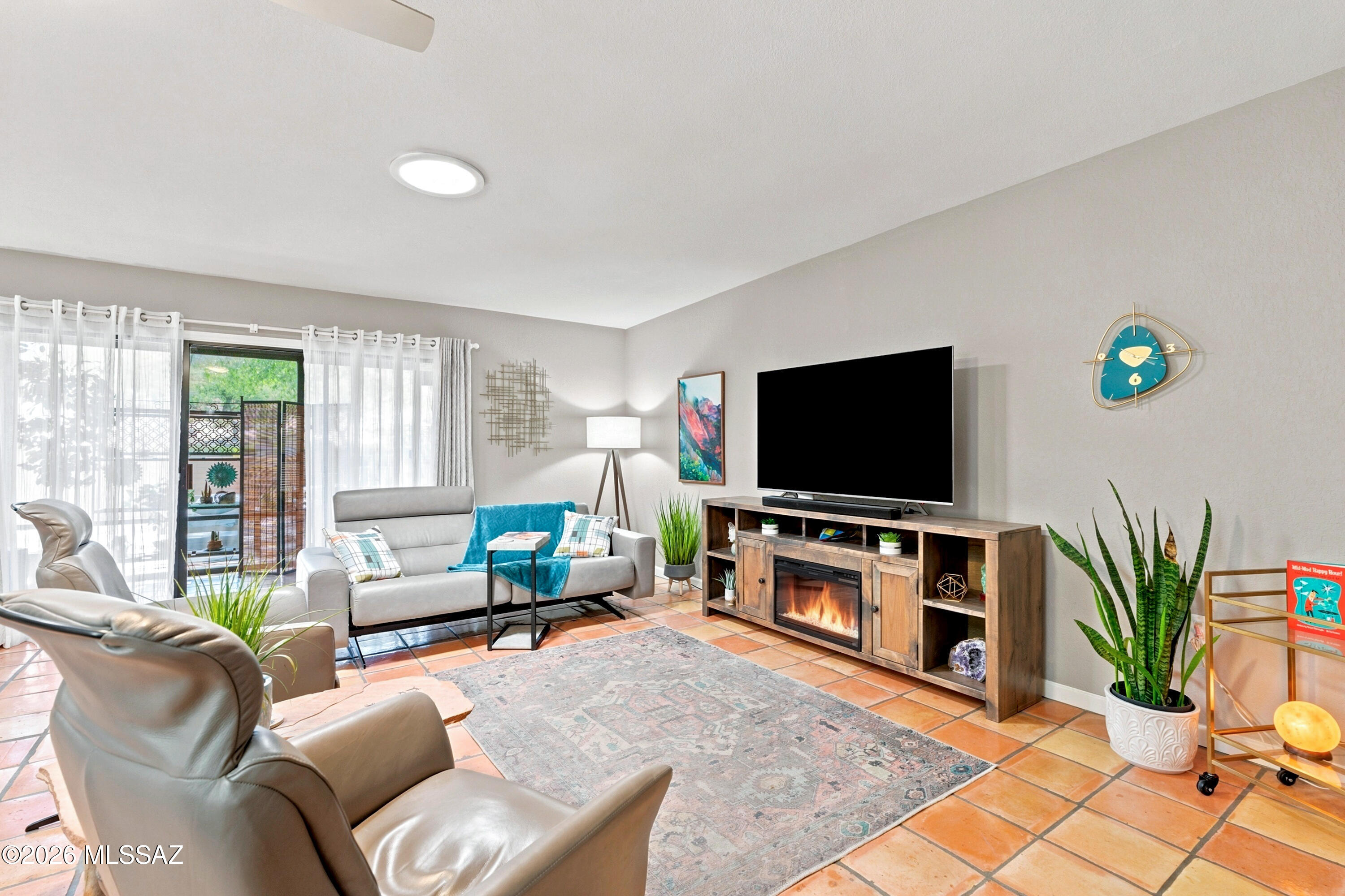 La Cholla Hills(314-353) - Residential