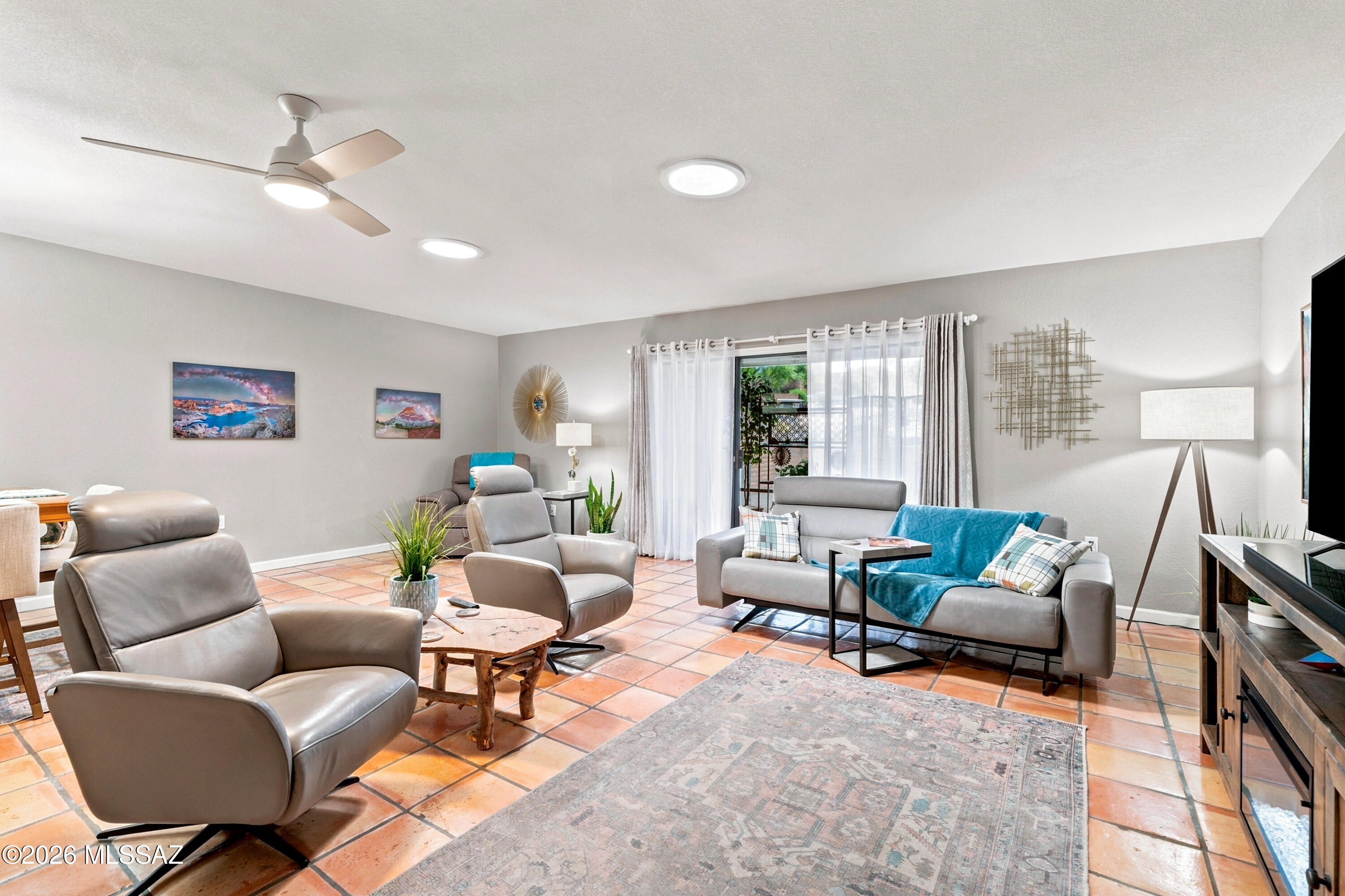 La Cholla Hills(314-353) - Residential