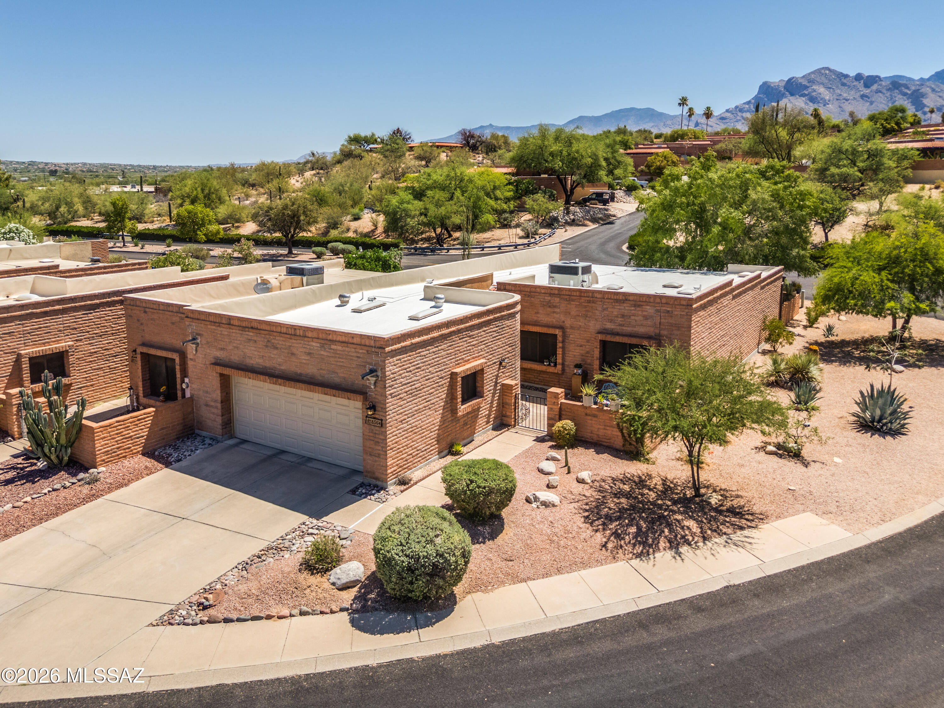 La Cholla Hills(314-353) - Residential