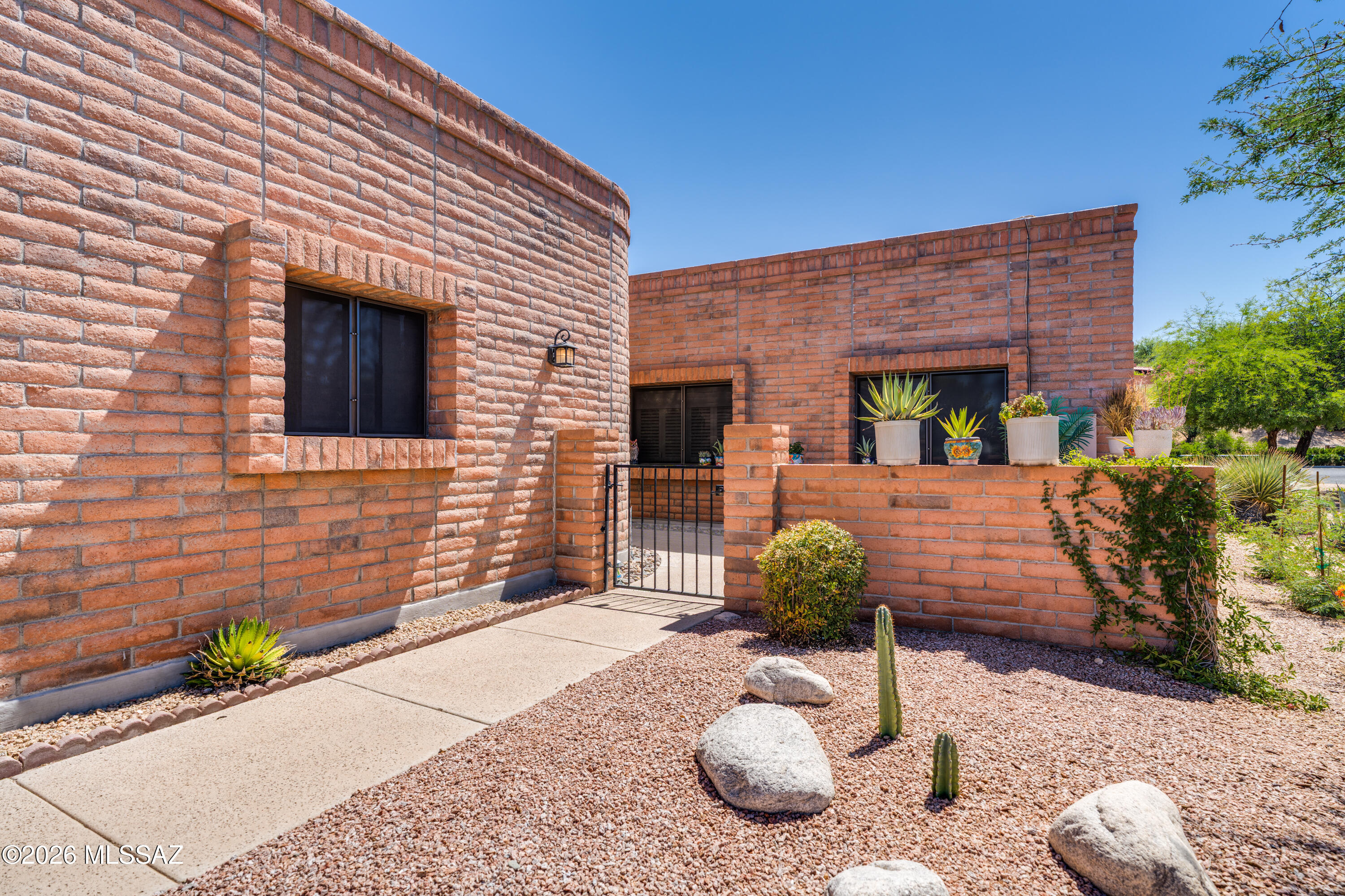 La Cholla Hills(314-353) - Residential