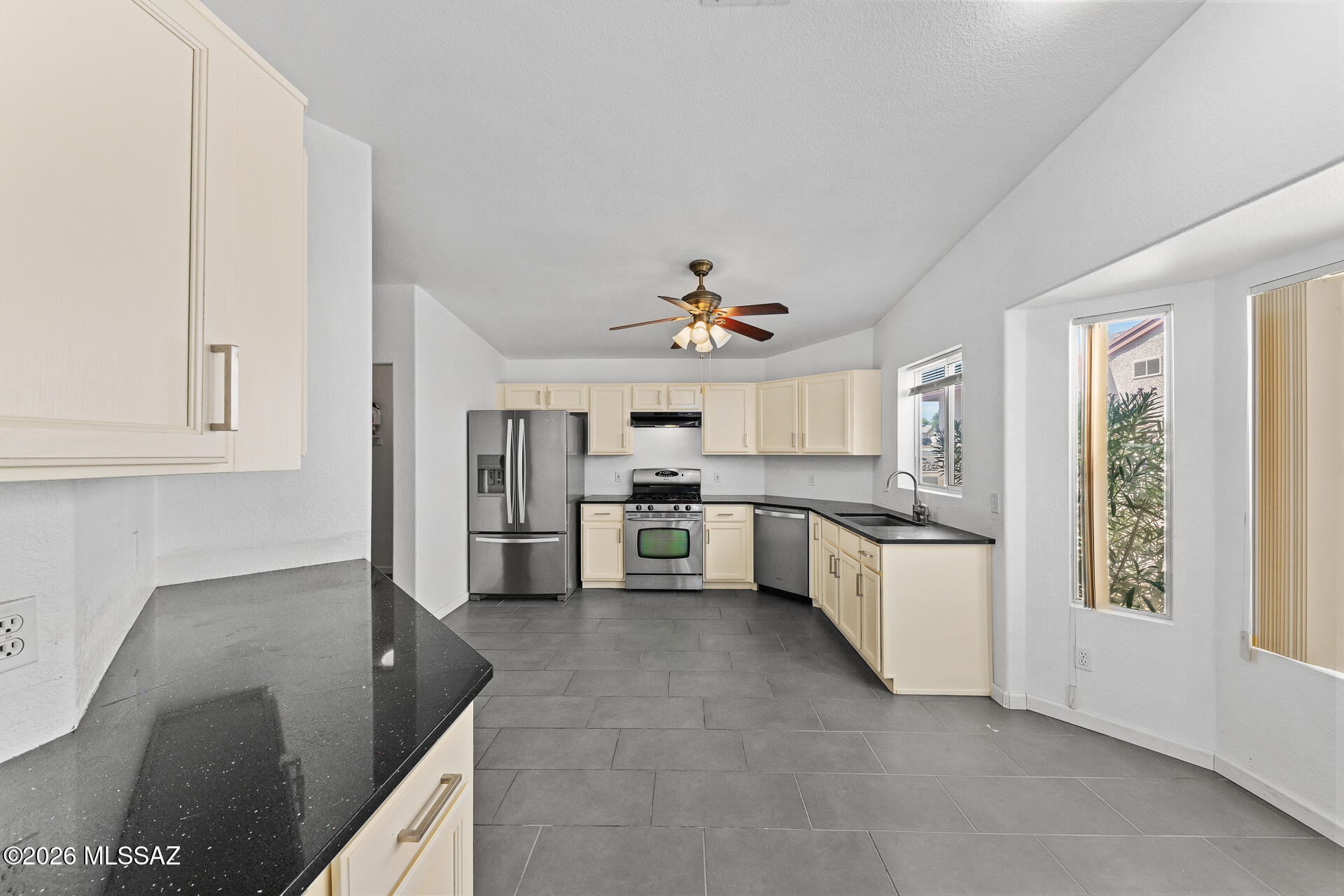 Fairway Groves (215-287) - Residential
