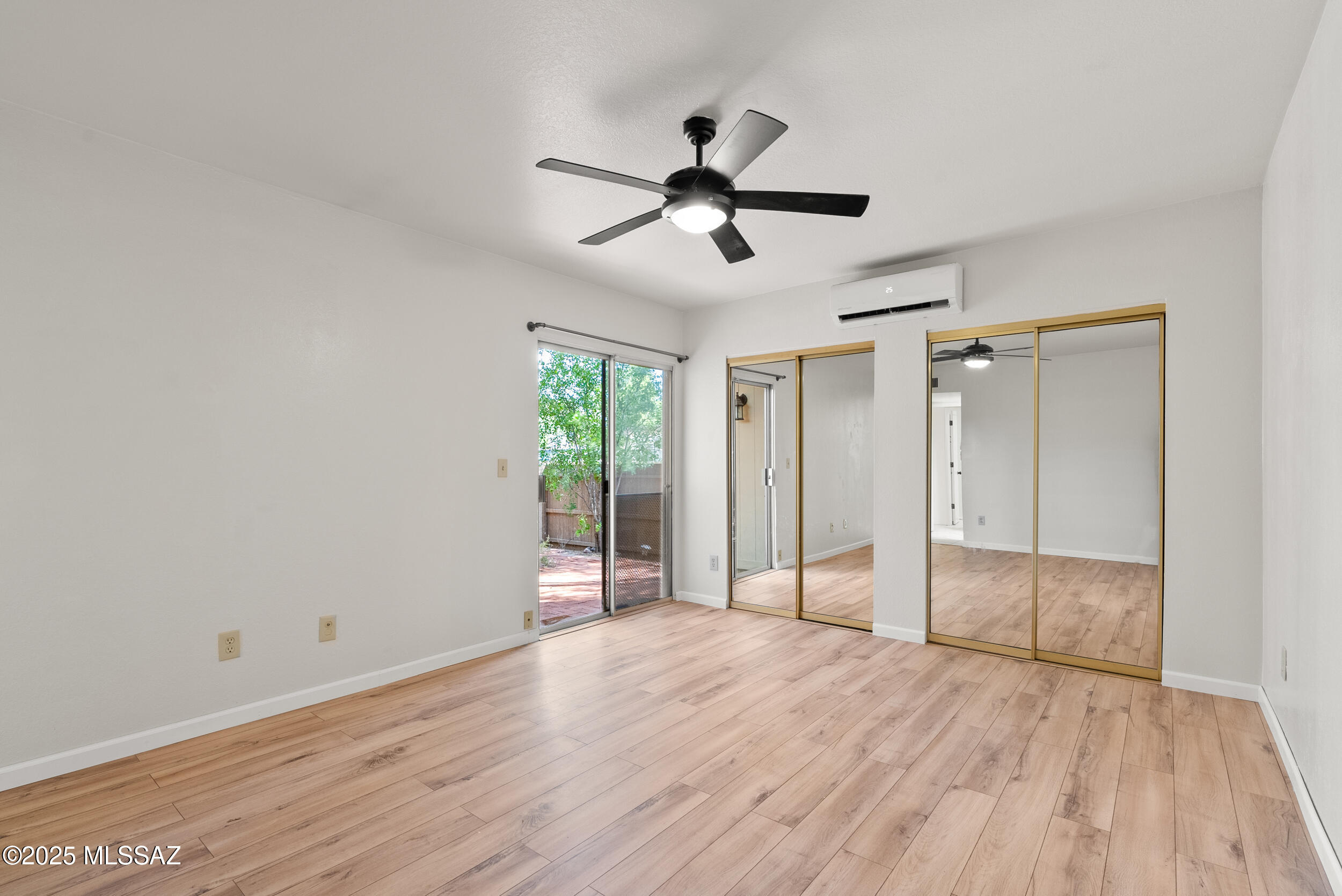 Pantano Townhomes (1-118) - Residential