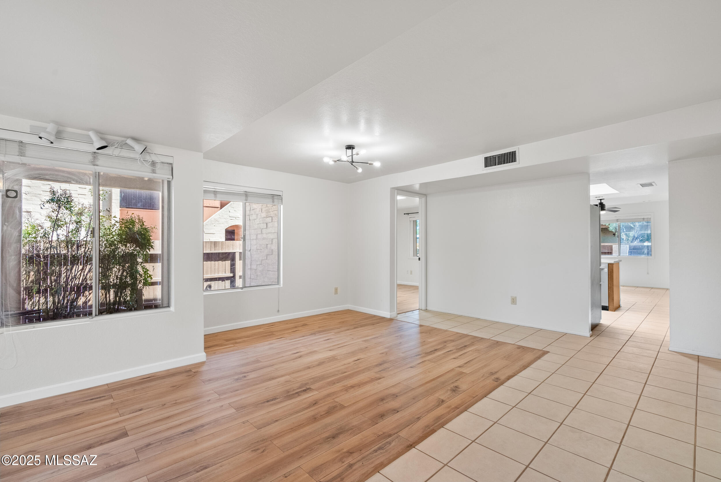 Pantano Townhomes (1-118) - Residential