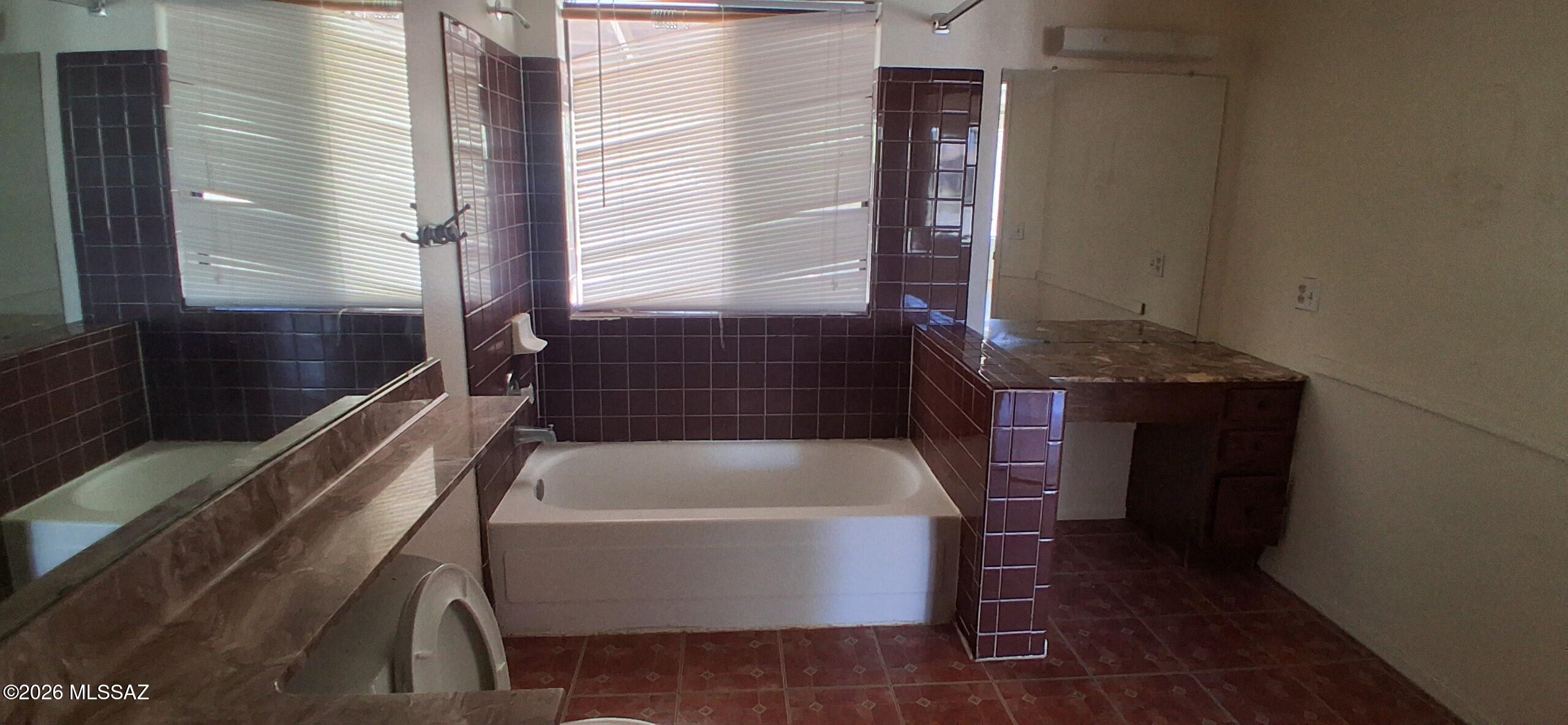 Quail Canyon (100-234) - Residential