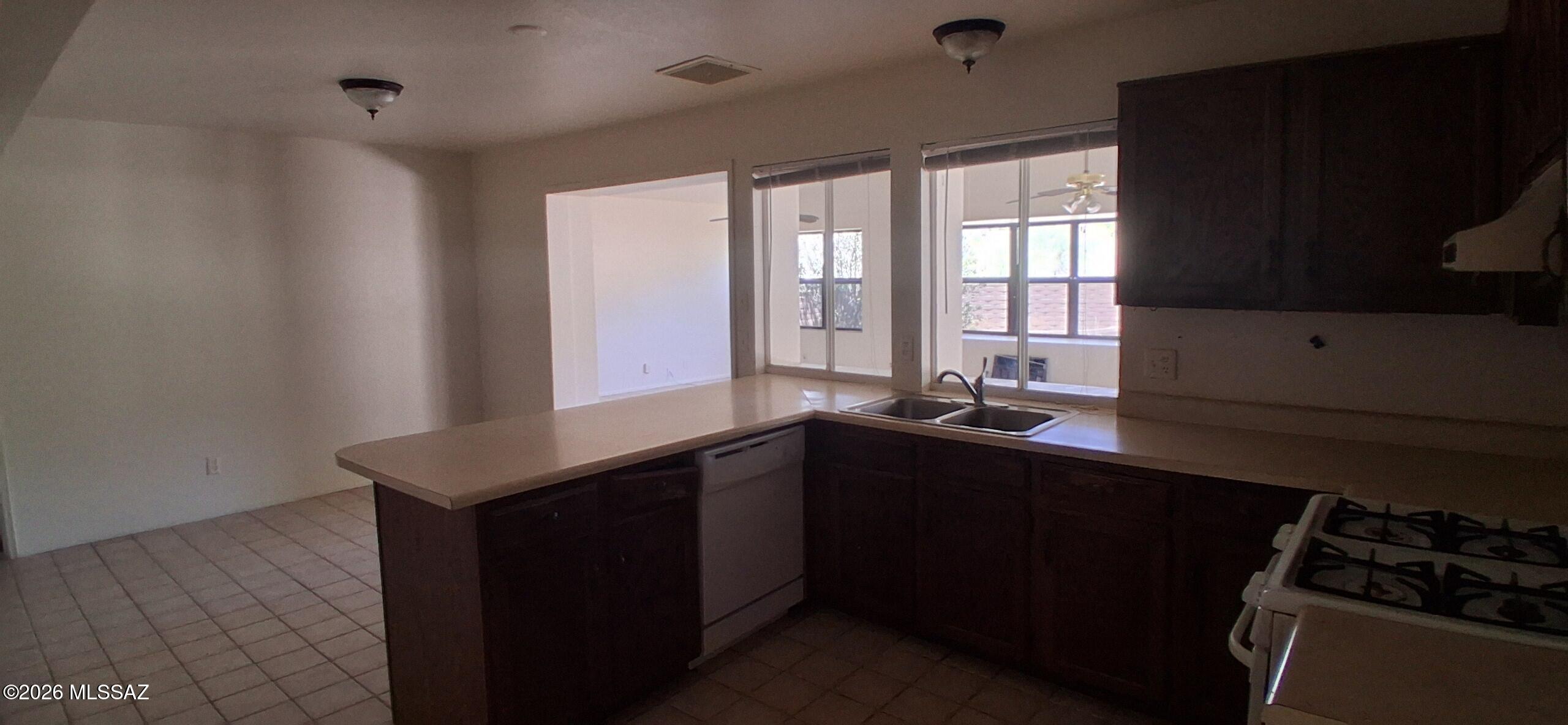Quail Canyon (100-234) - Residential