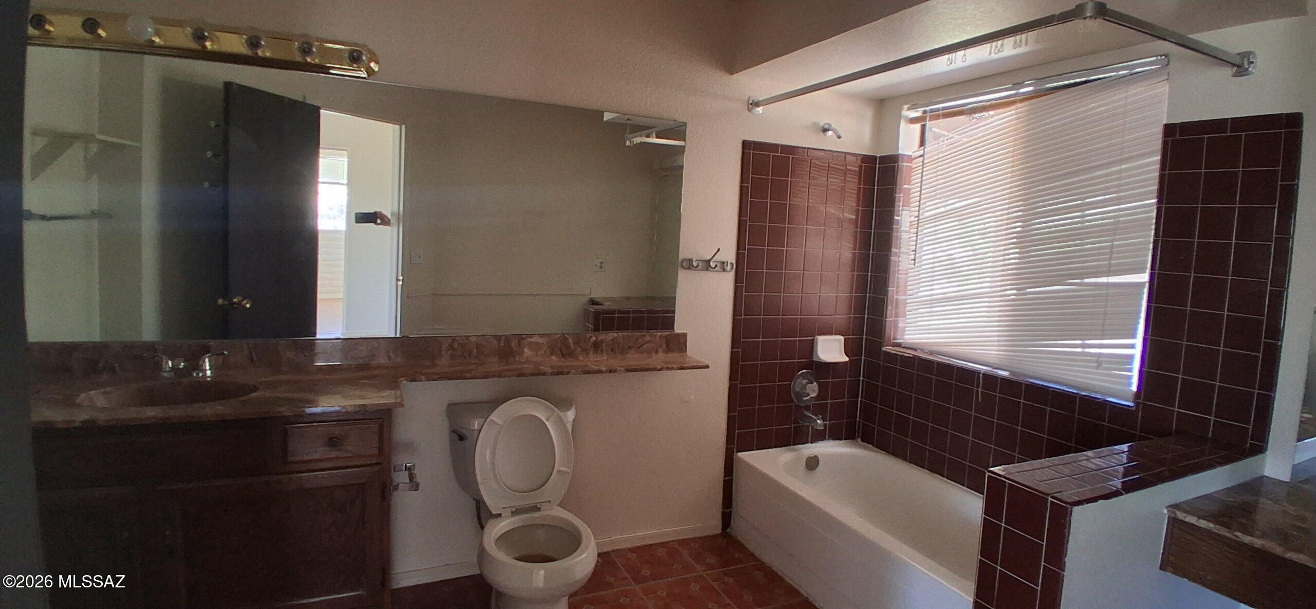Quail Canyon (100-234) - Residential