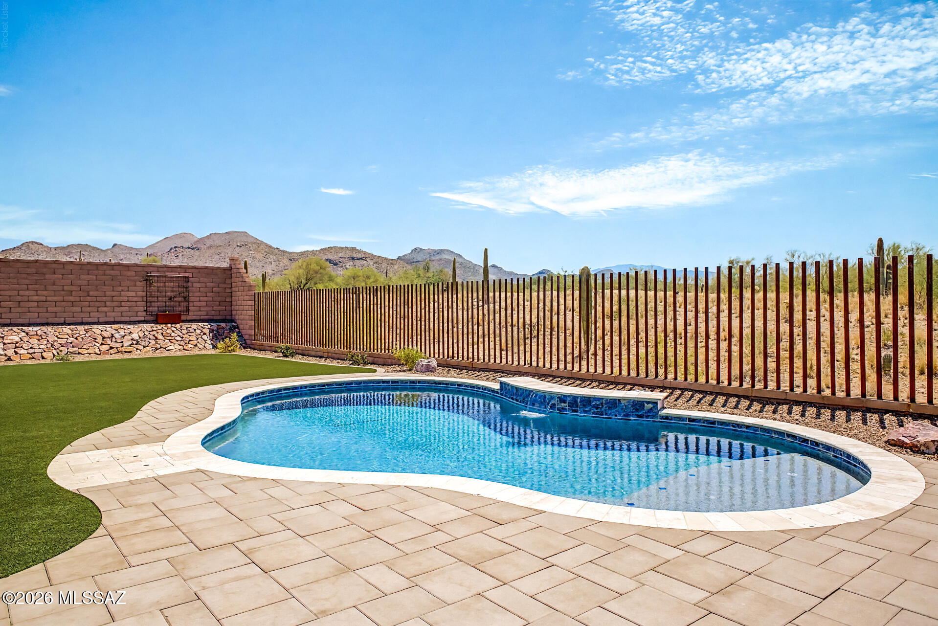 Los Saguaros At Dove Mountain SQ20121640199 - Residential