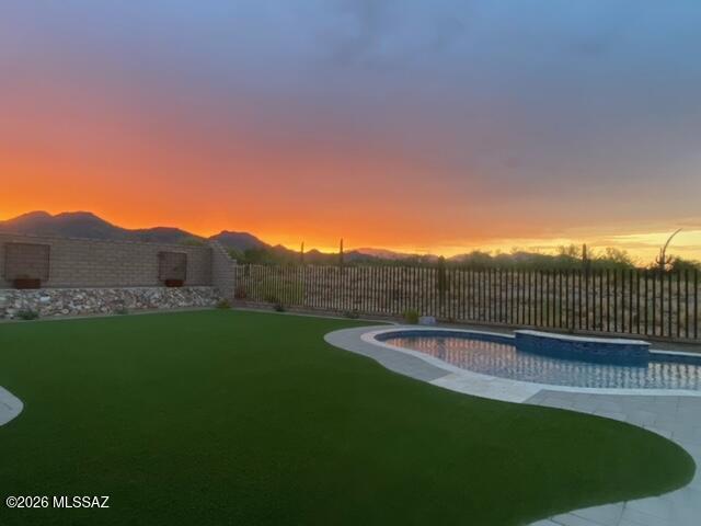 Los Saguaros At Dove Mountain SQ20121640199 - Residential